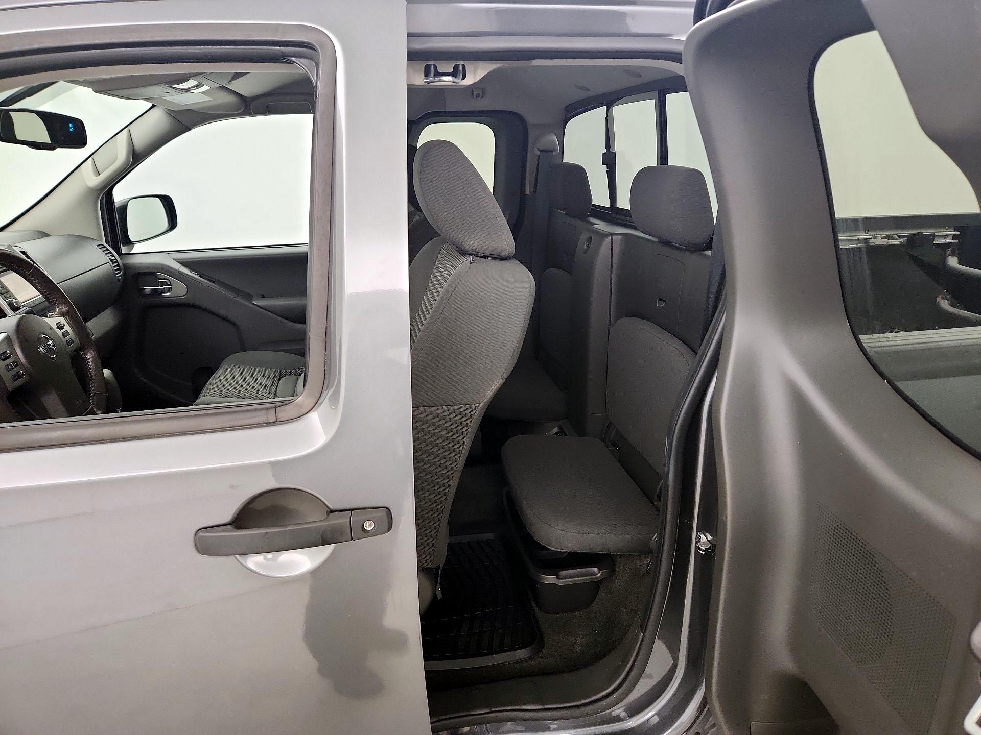 Thumbnail: 2018 Nissan Frontier - 19