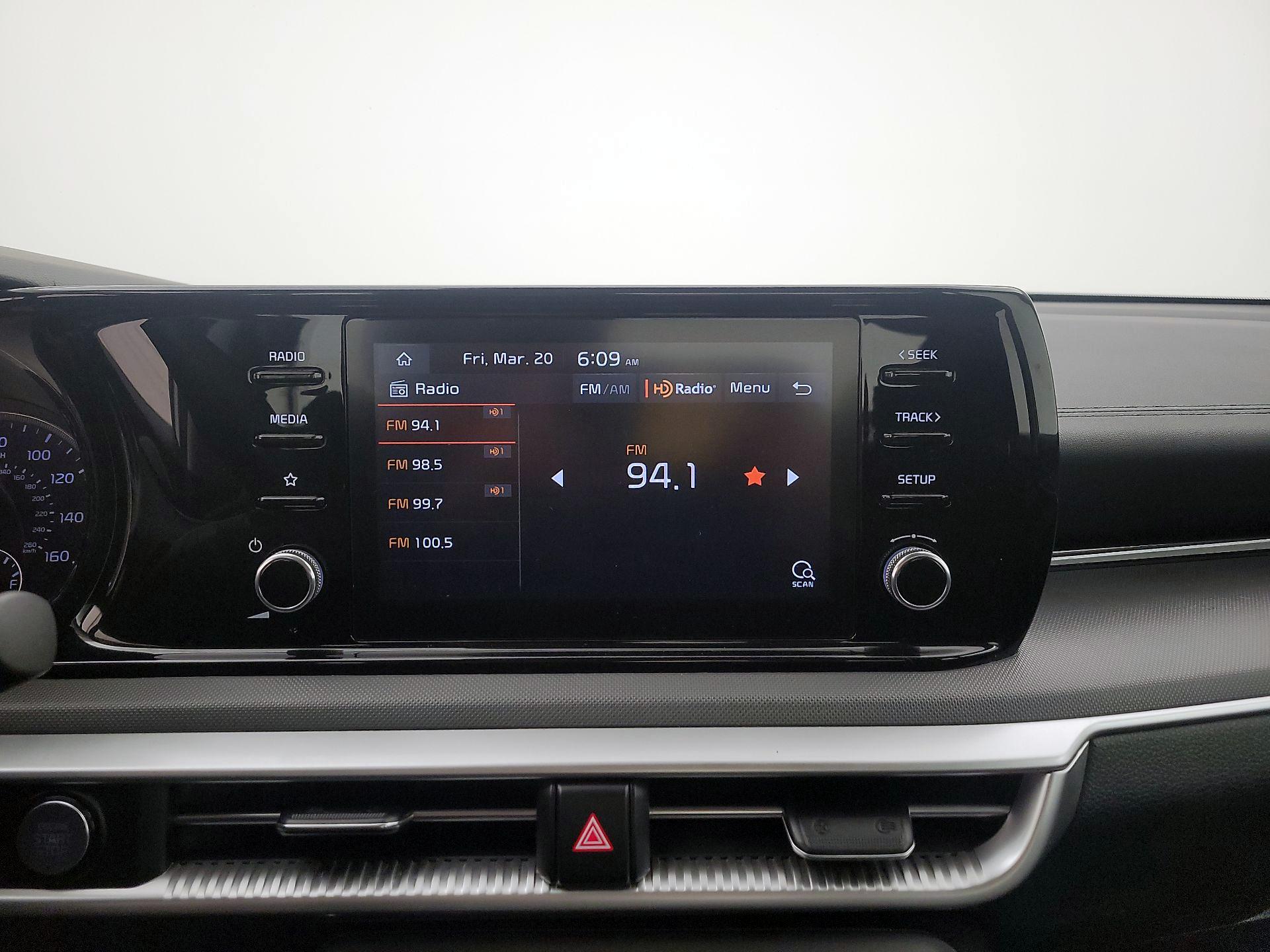 Thumbnail: 2022 Kia K5 - 15