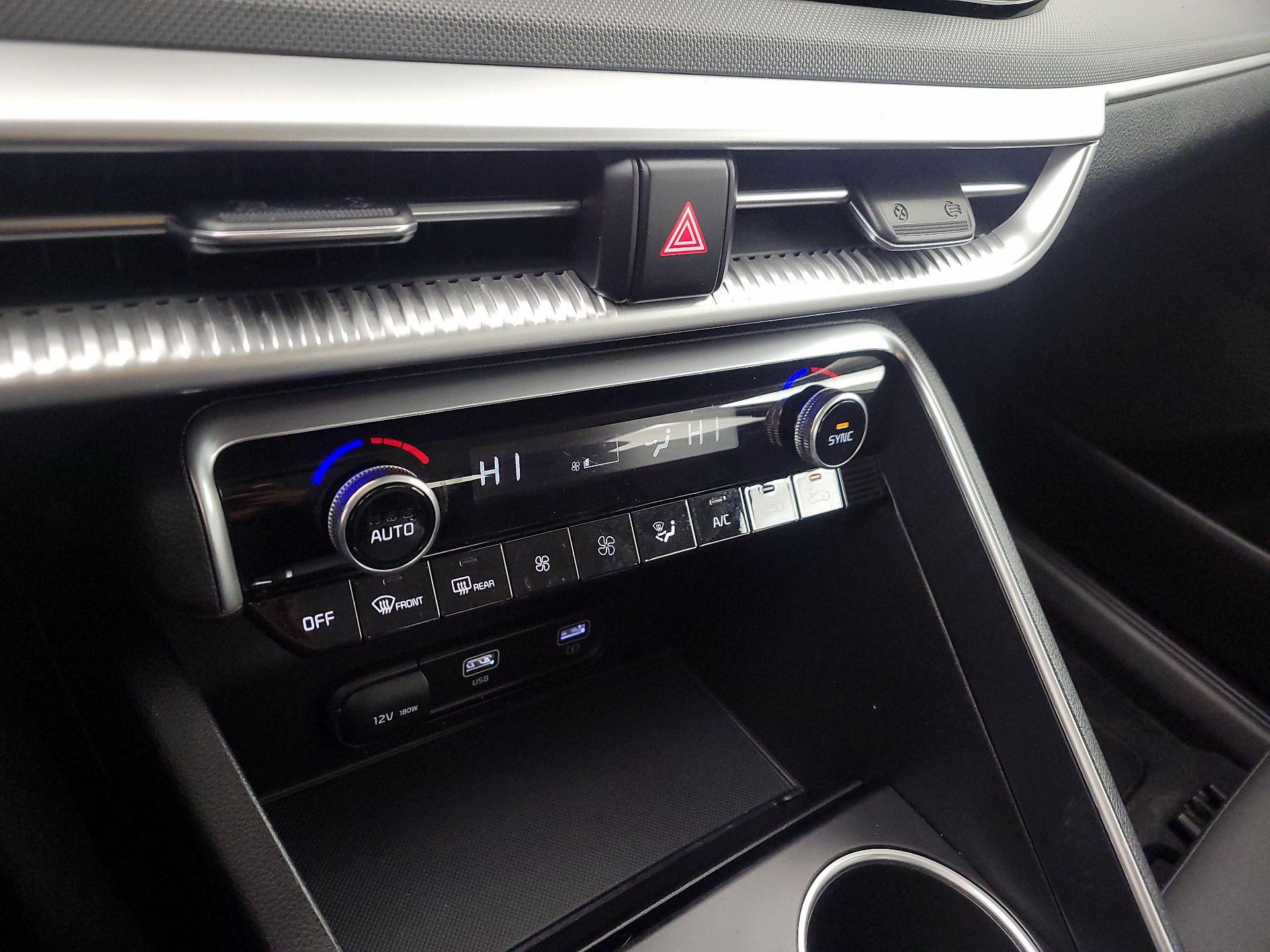 Thumbnail: 2022 Kia K5 - 16