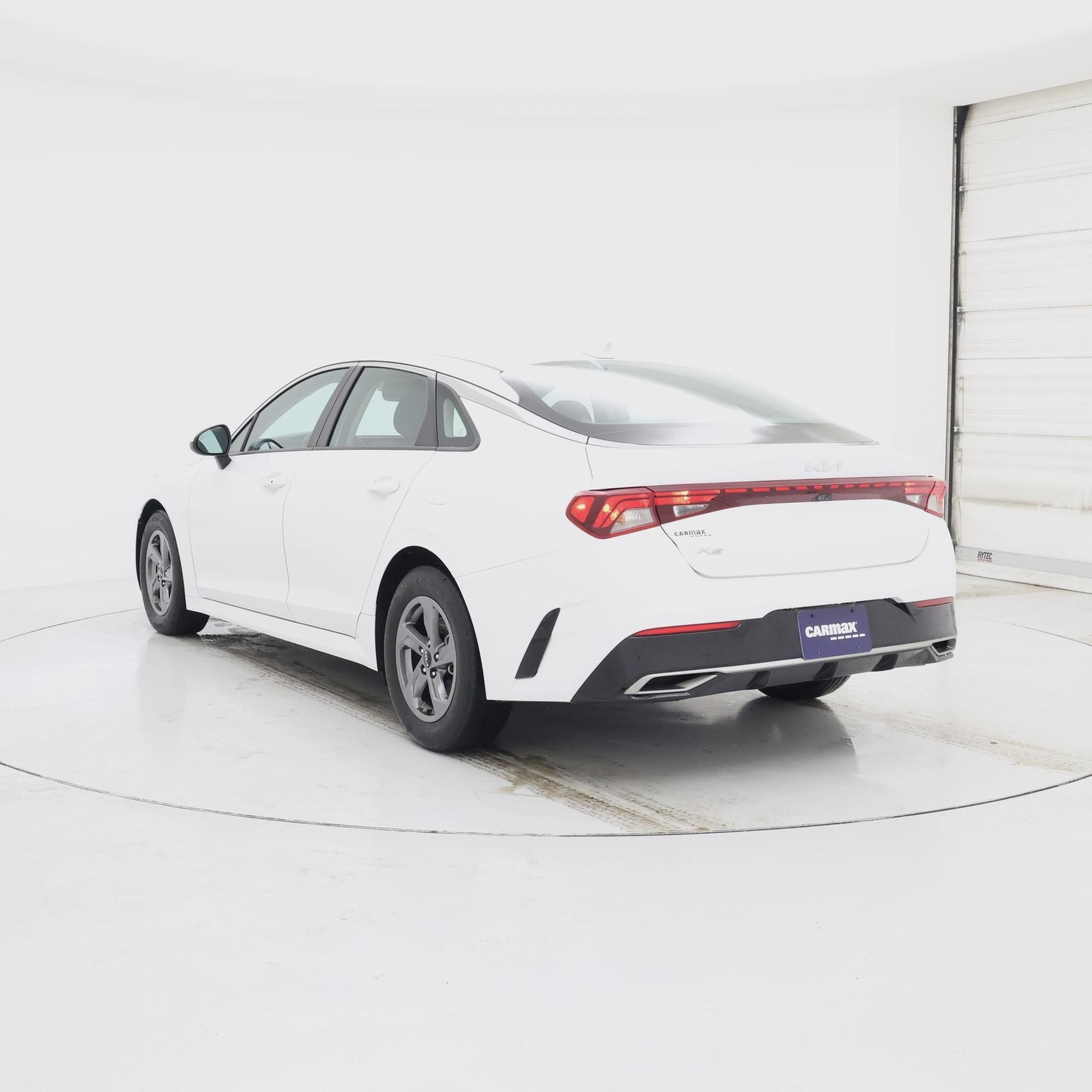 Thumbnail: 2022 Kia K5 - 2