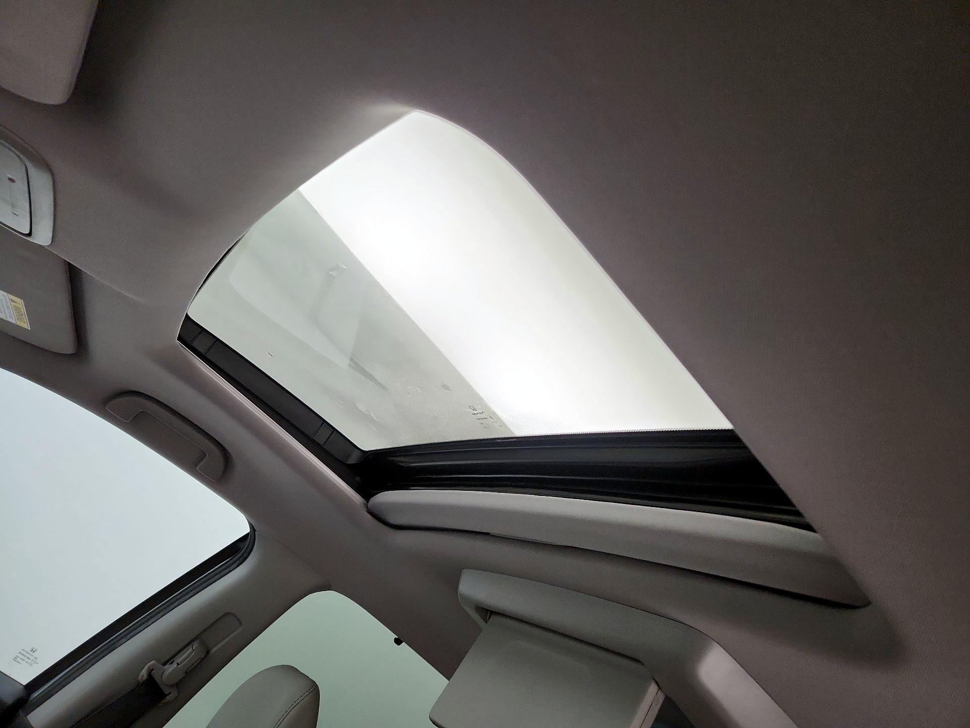 Thumbnail: 2019 Honda Pilot - 20