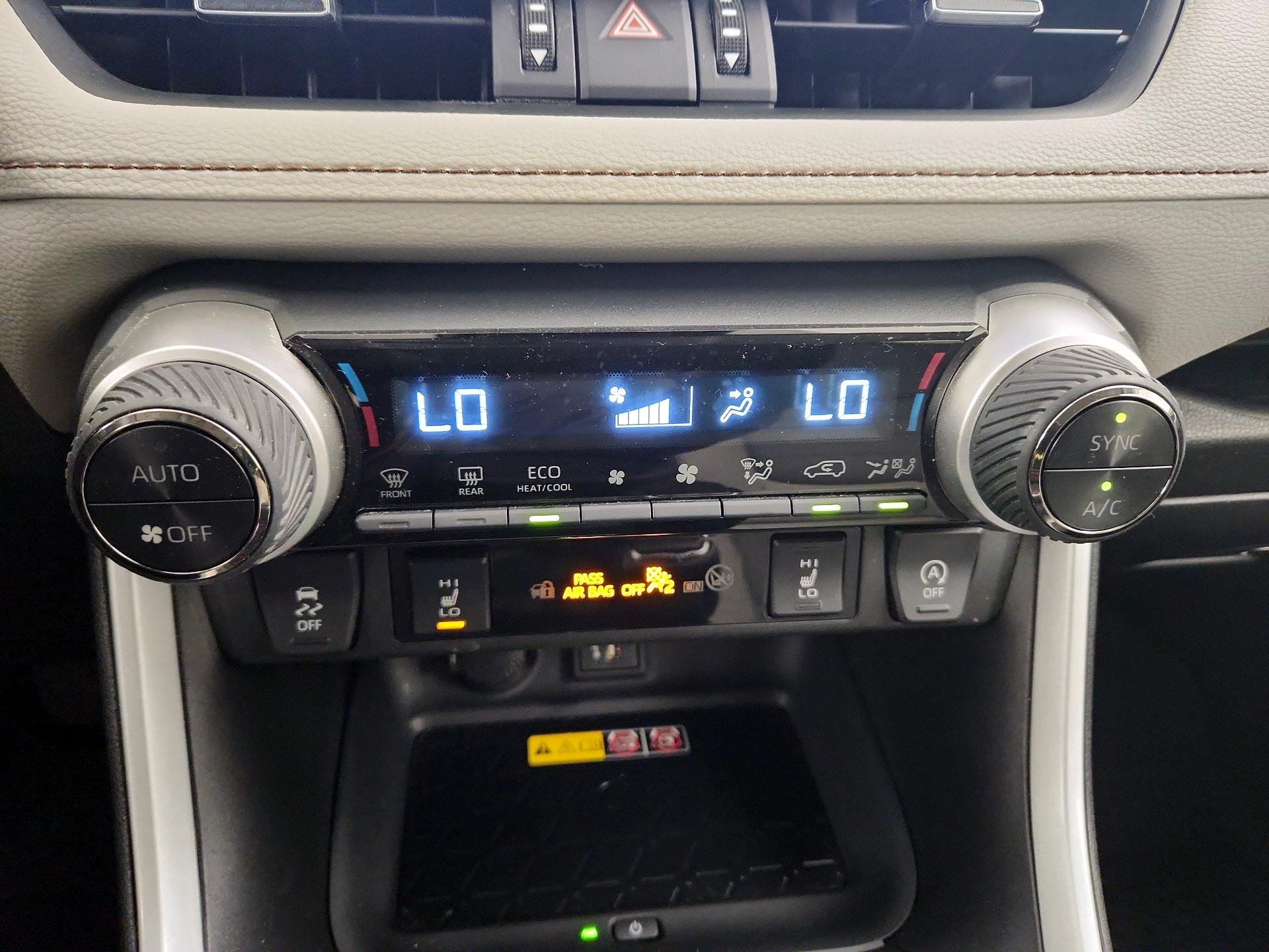 Thumbnail: 2023 Toyota RAV4 - 16