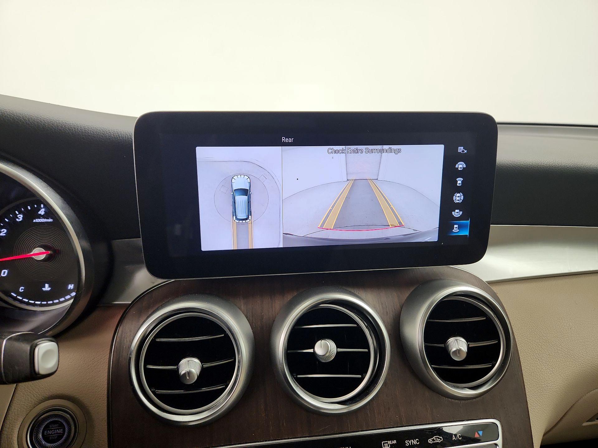 Thumbnail: 2022 Mercedes-Benz GLC - 14