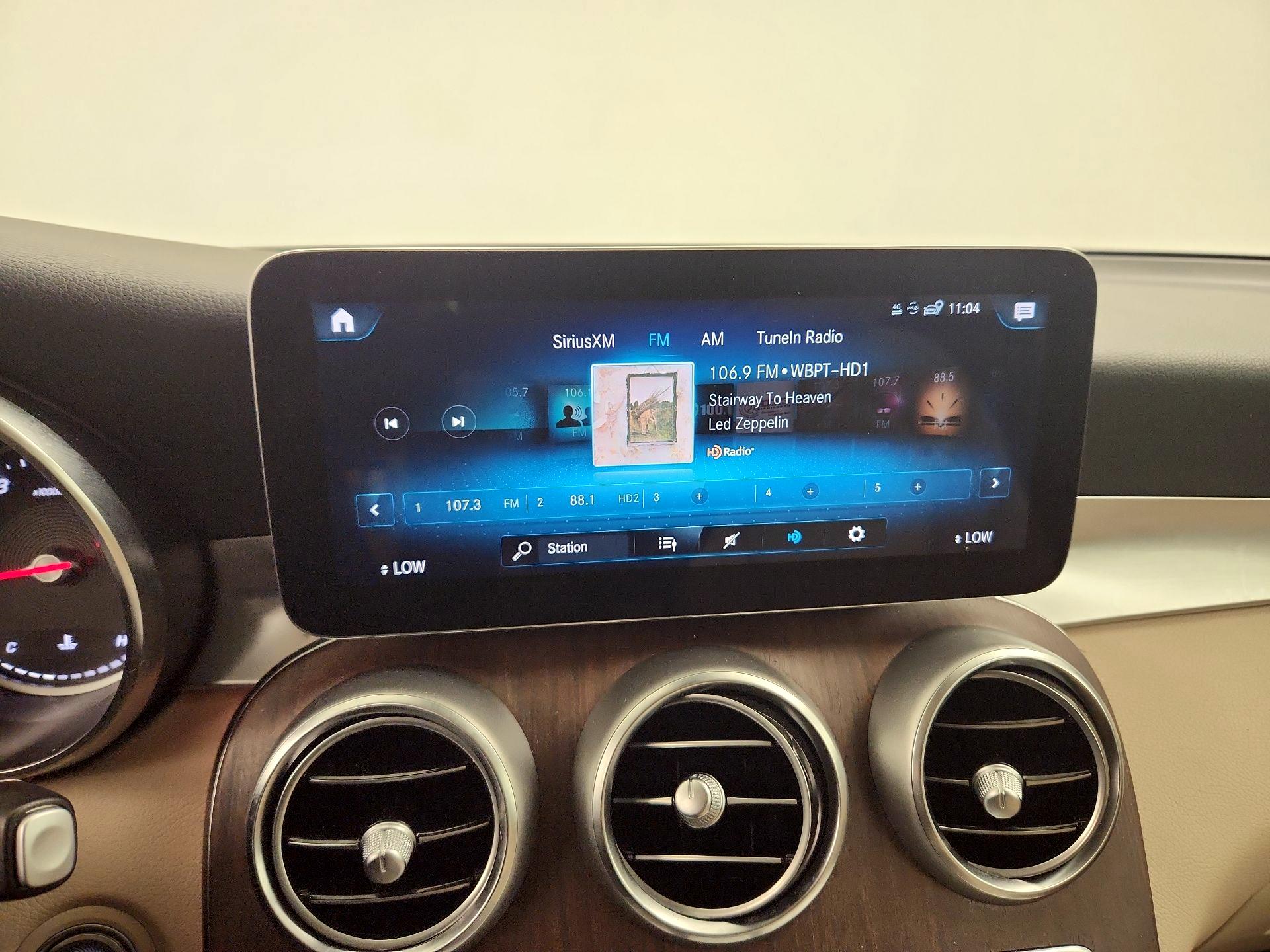 Thumbnail: 2022 Mercedes-Benz GLC - 15