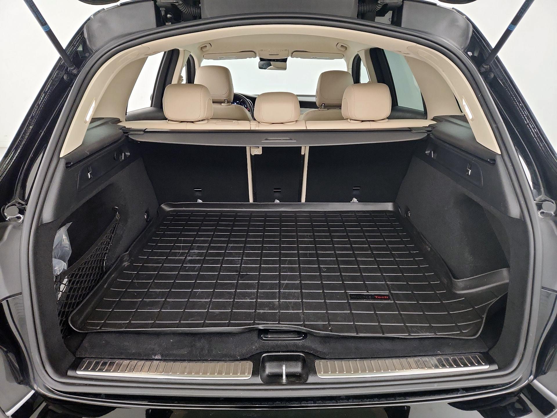 Thumbnail: 2022 Mercedes-Benz GLC - 20