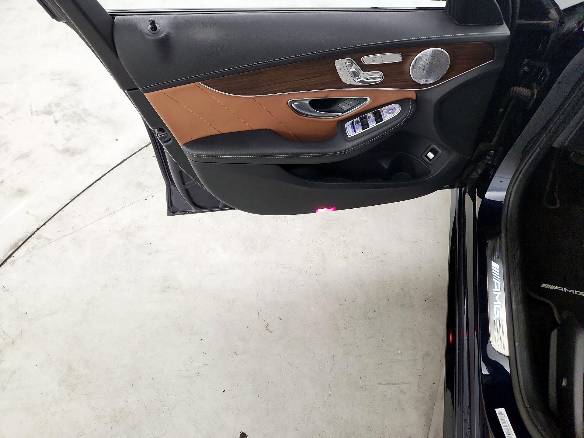 Thumbnail: 2020 Mercedes-Benz C-Class - 12