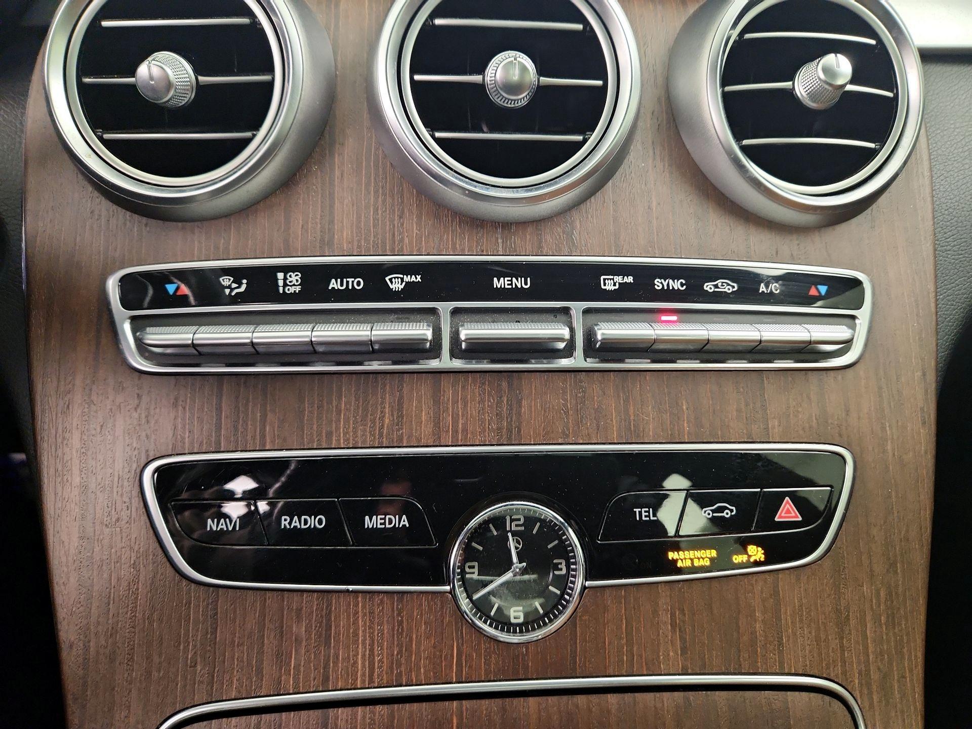 Thumbnail: 2020 Mercedes-Benz C-Class - 17