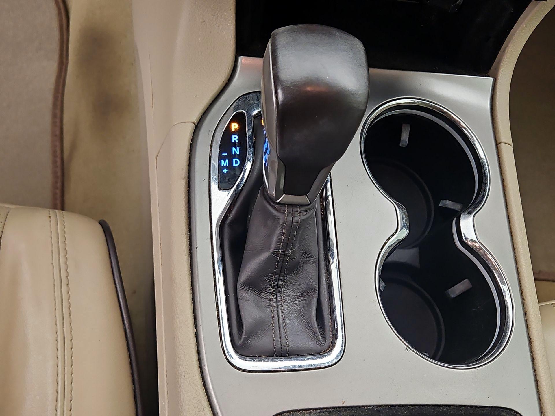 Thumbnail: 2021 Jeep Grand Cherokee - 18