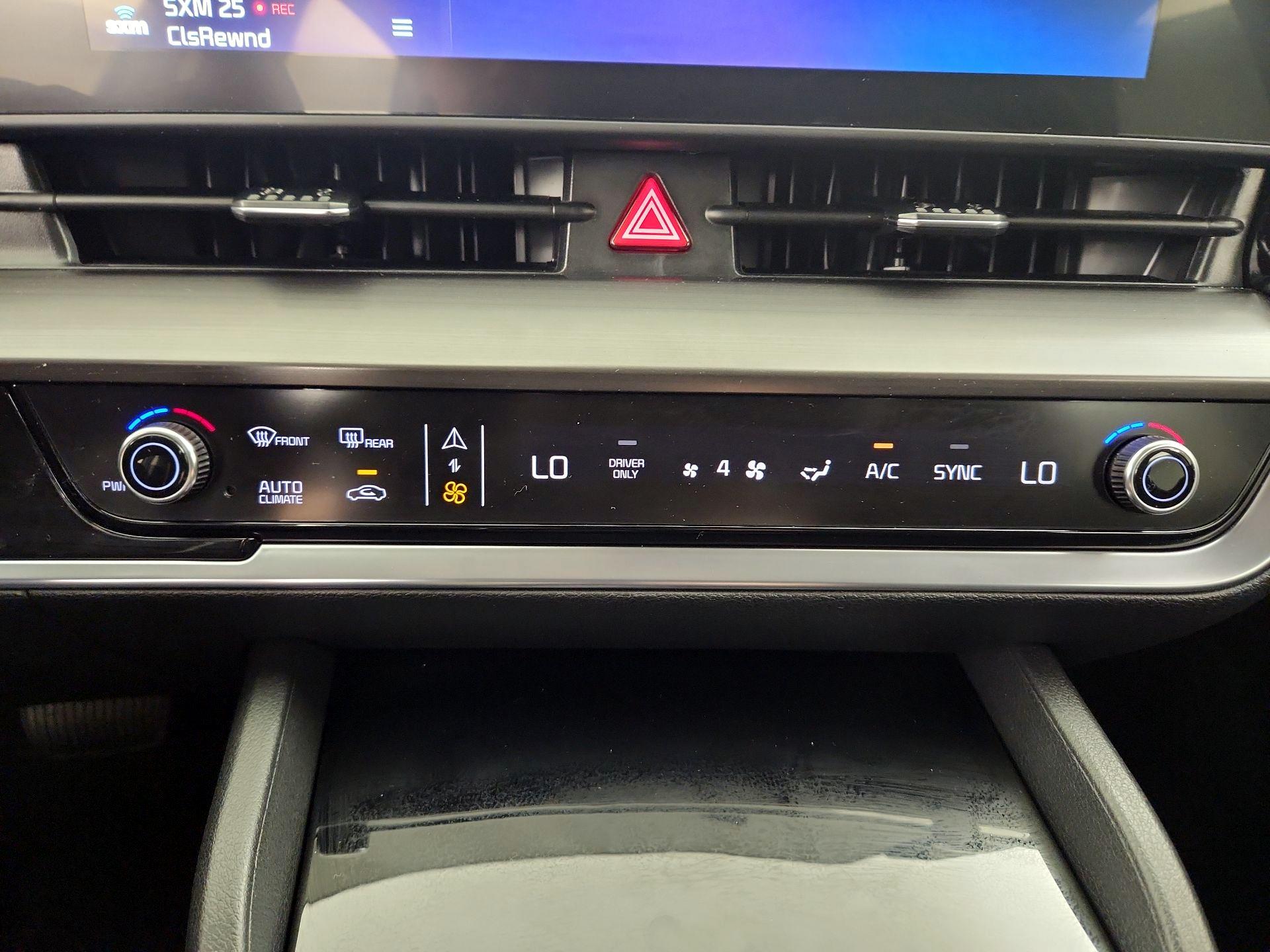 Thumbnail: 2025 Kia Sportage - 17