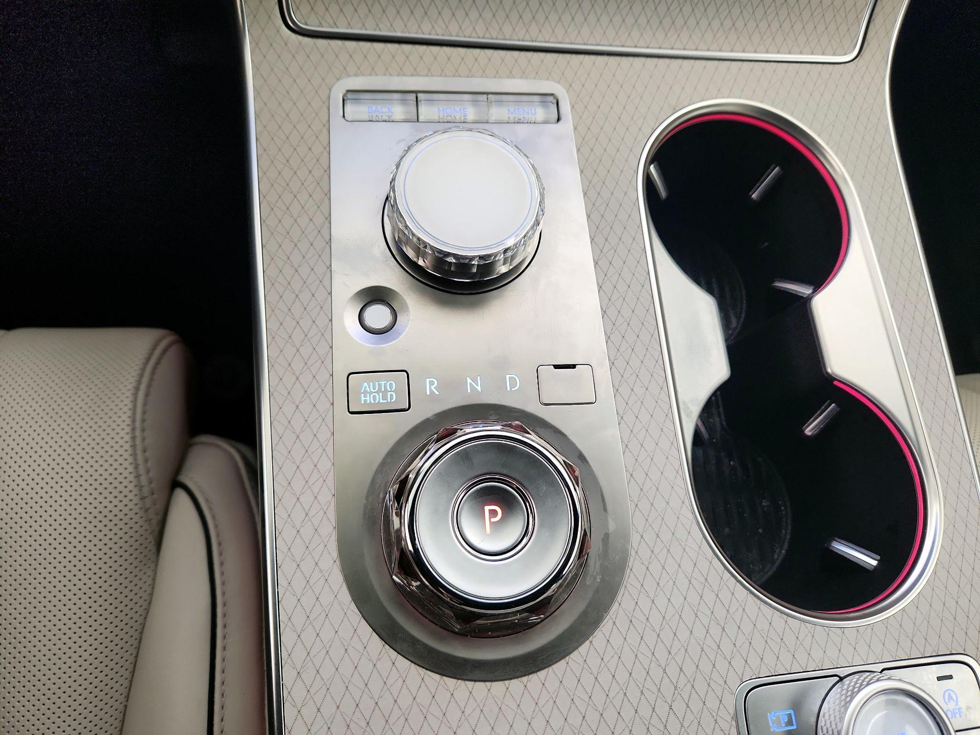 Thumbnail: 2025 Genesis GV80 - 18