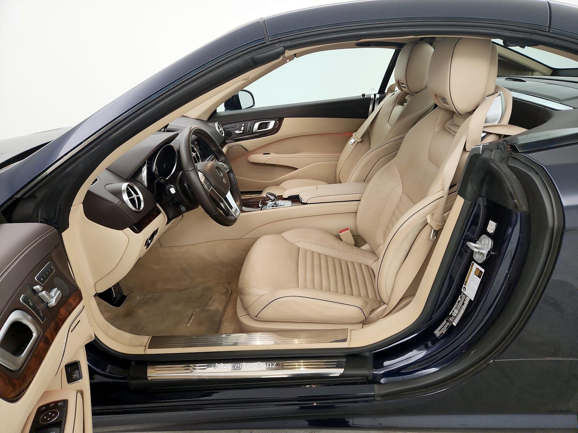 Thumbnail: 2016 Mercedes-Benz SL-Class - 11