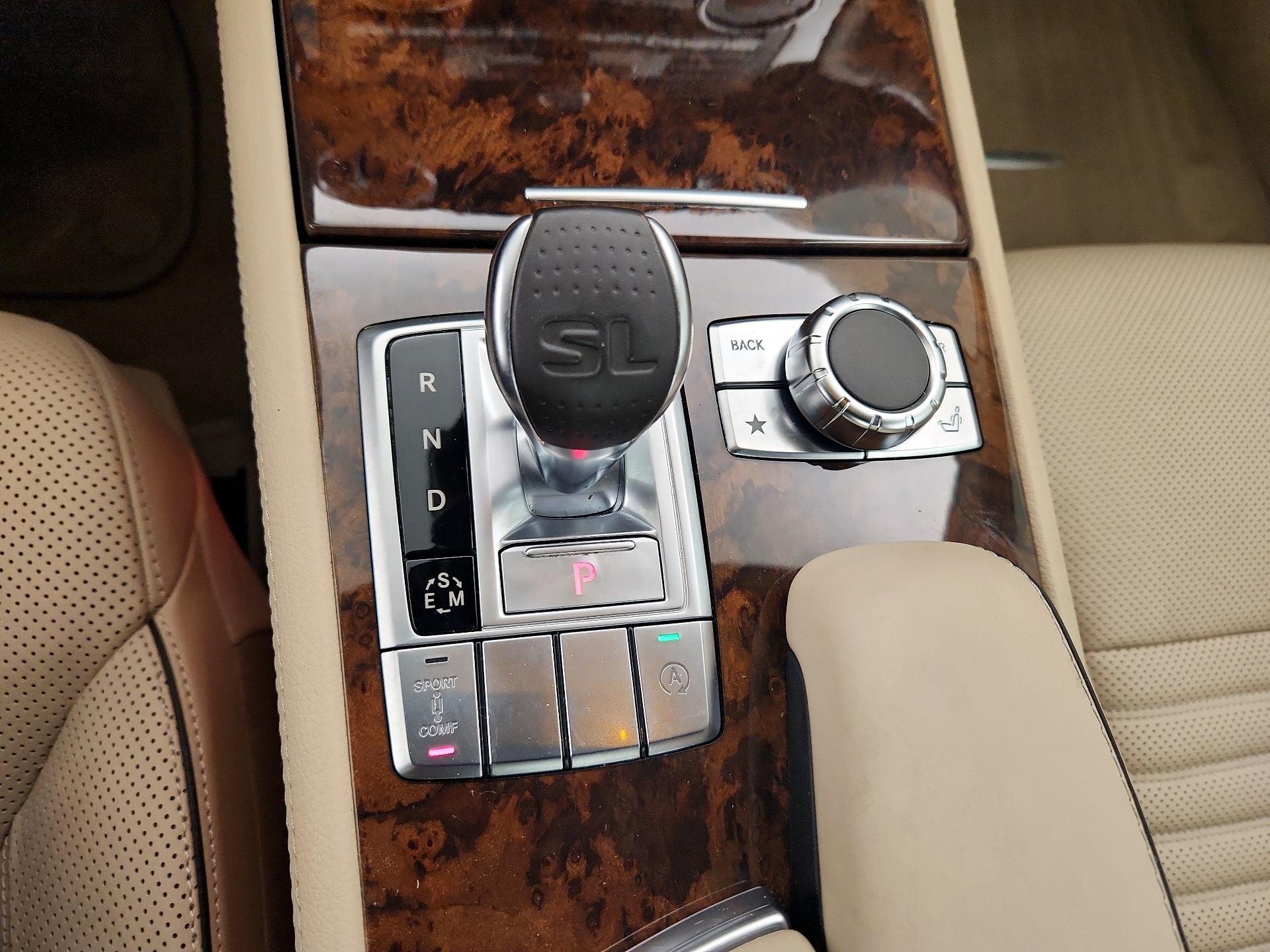 Thumbnail: 2016 Mercedes-Benz SL-Class - 18