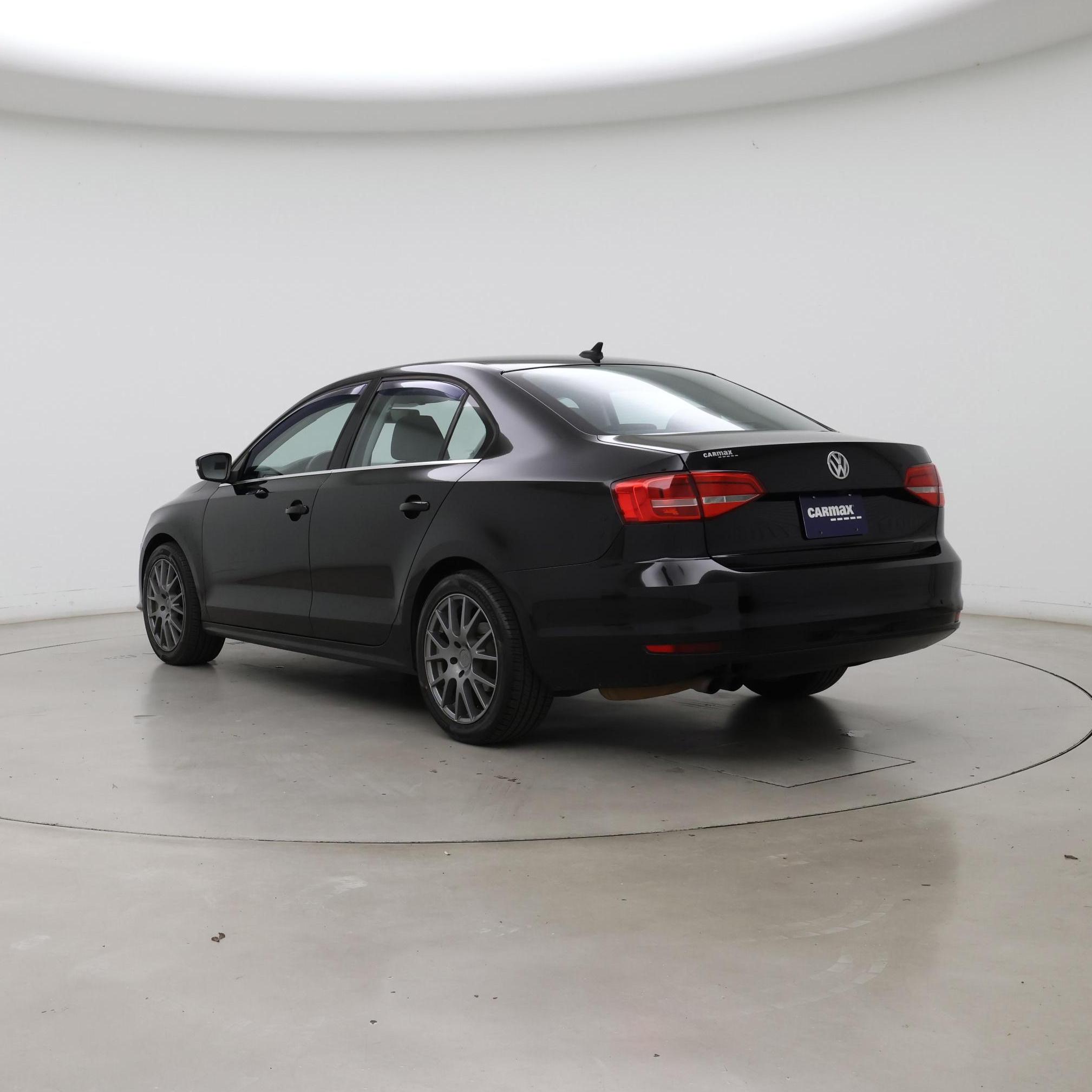 Thumbnail: 2015 Volkswagen Jetta - 2
