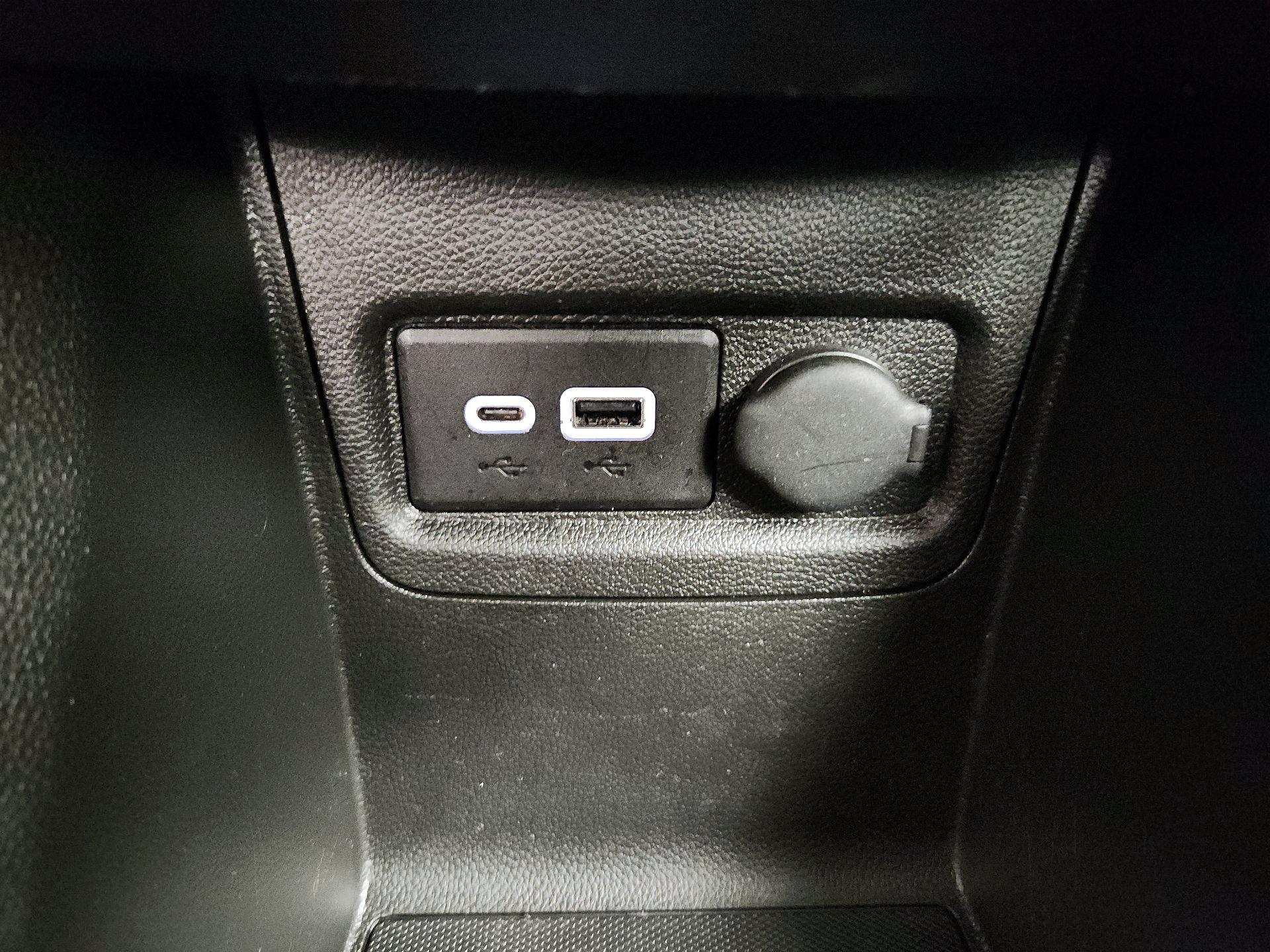 Thumbnail: 2019 Chevrolet Spark - 18