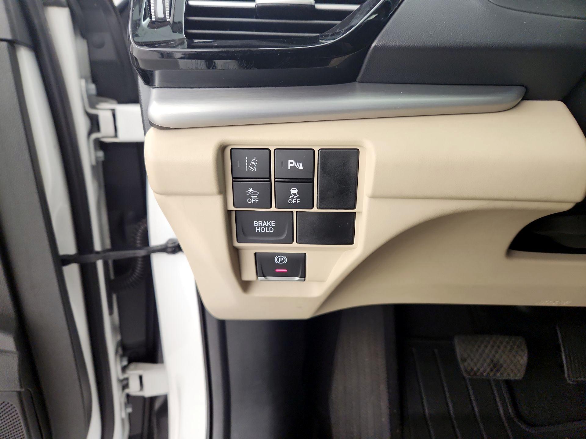 Thumbnail: 2021 Acura RDX - 13