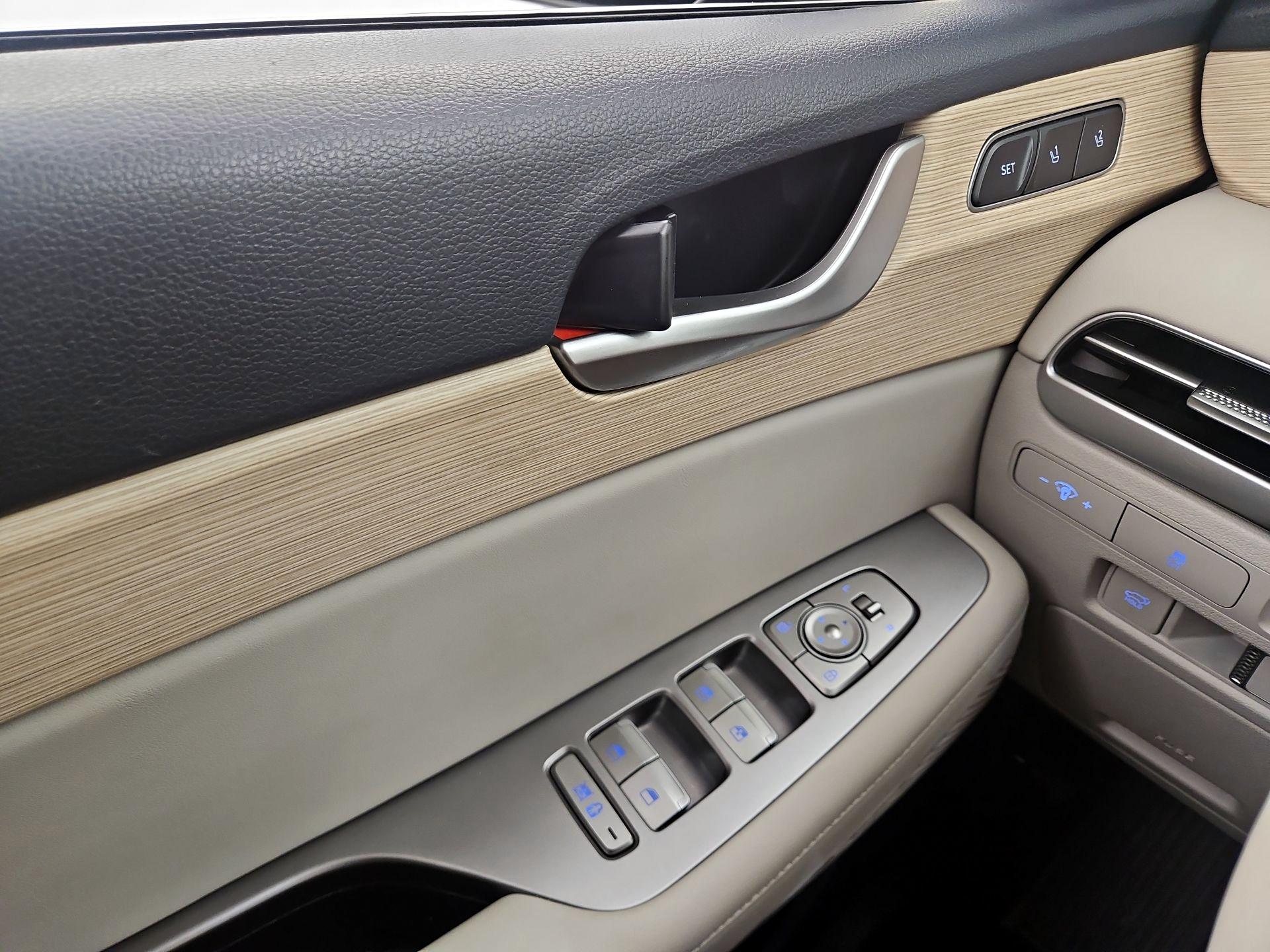 Thumbnail: 2023 Hyundai Palisade - 12