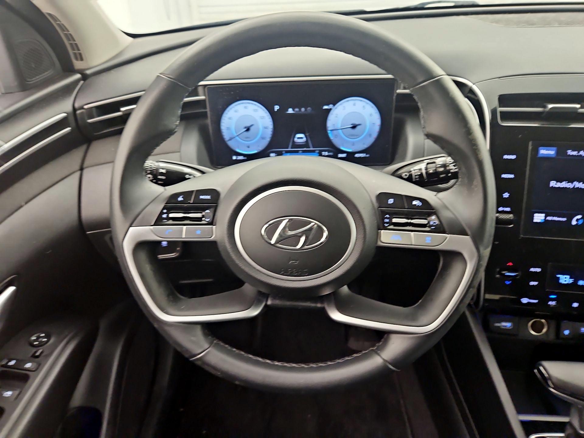 Thumbnail: 2023 Hyundai Tucson - 10