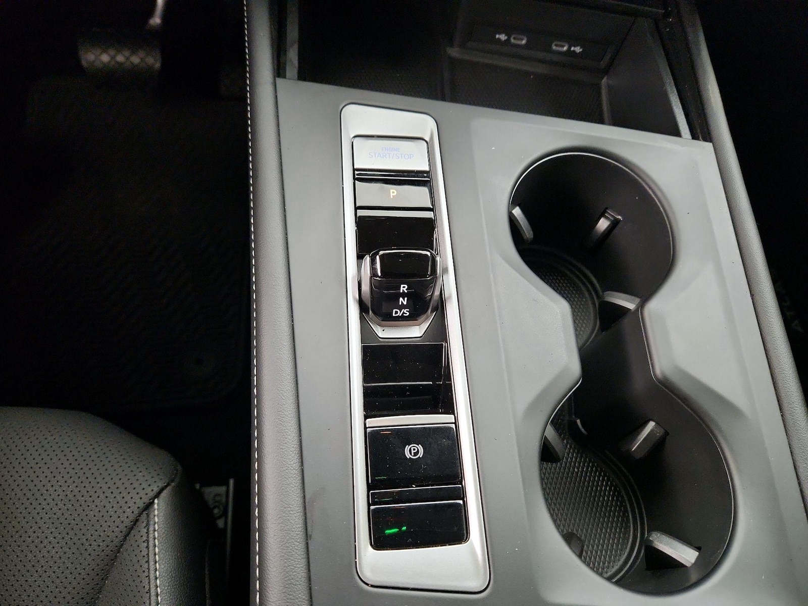 2024 Volkswagen Atlas SE - Photo 18