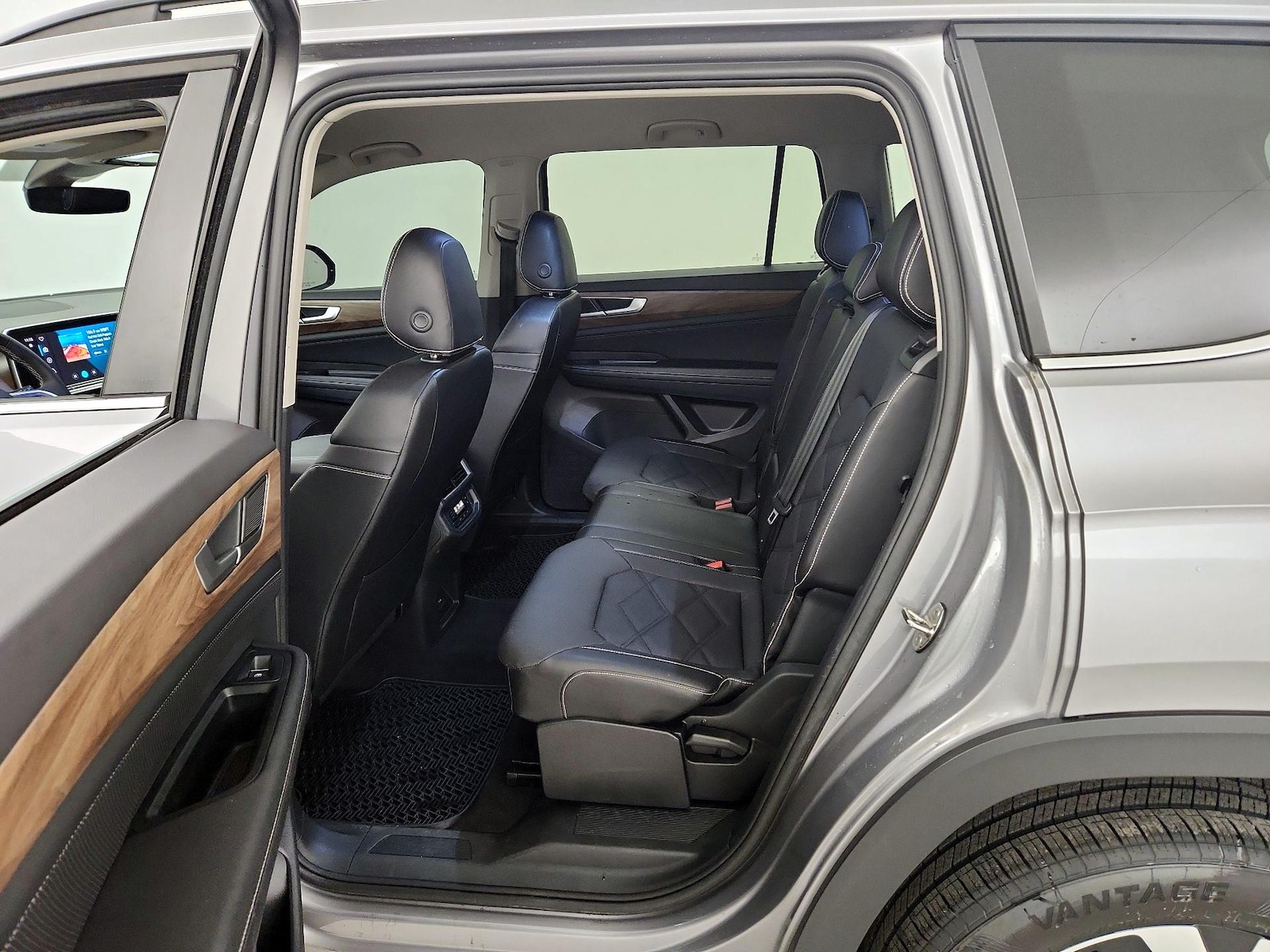 2024 Volkswagen Atlas SE - Photo 20