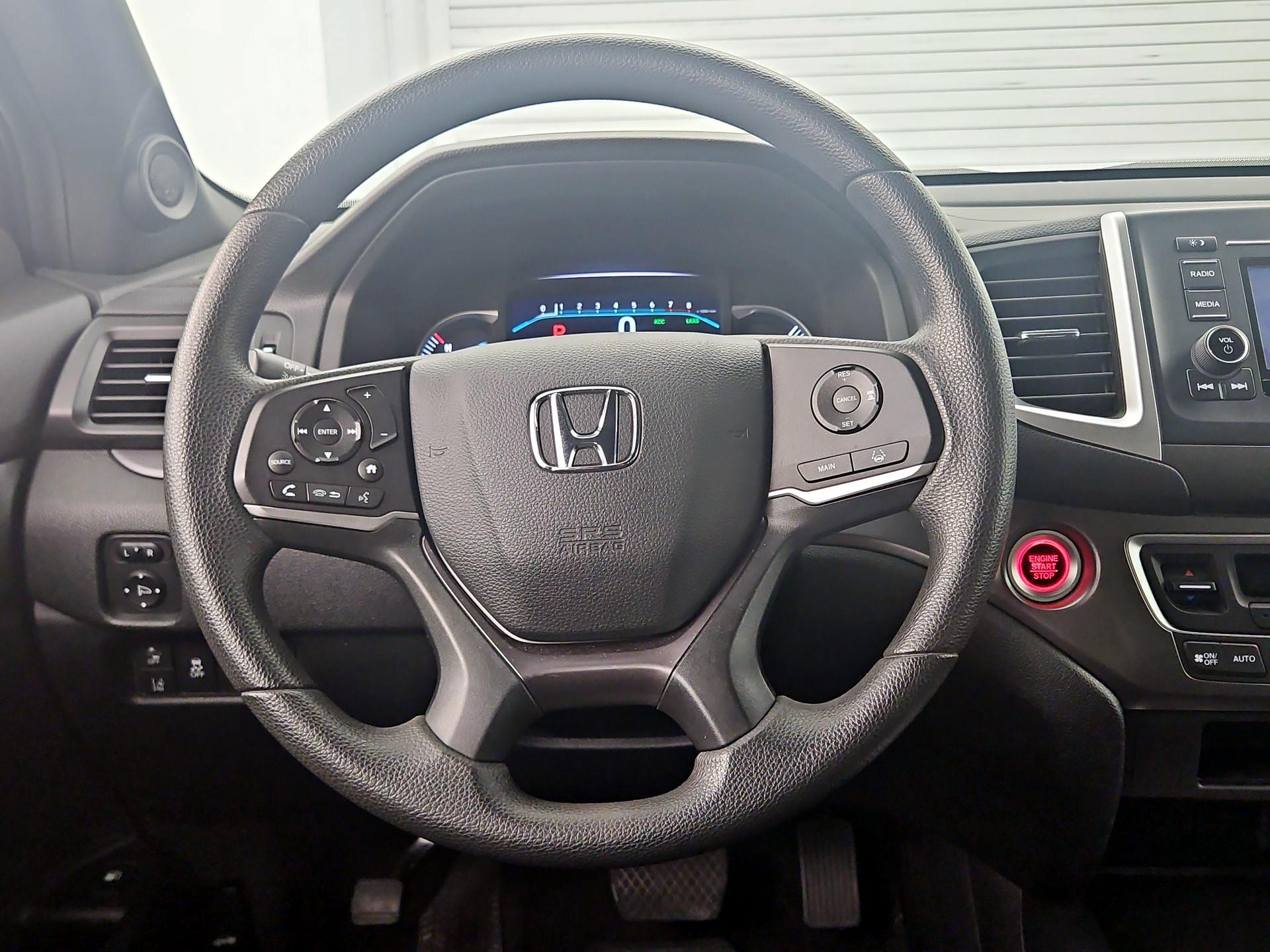 Thumbnail: 2019 Honda Passport - 10