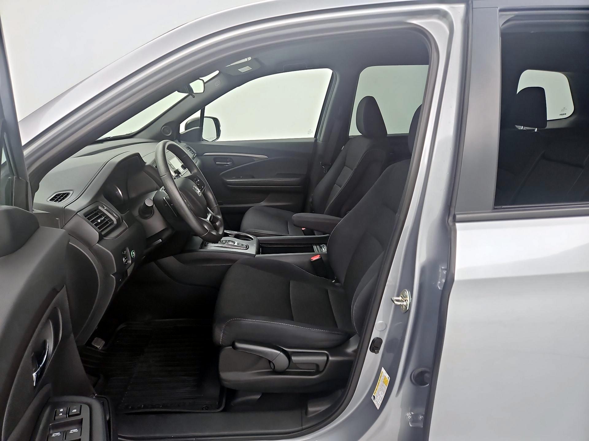 Thumbnail: 2019 Honda Passport - 11