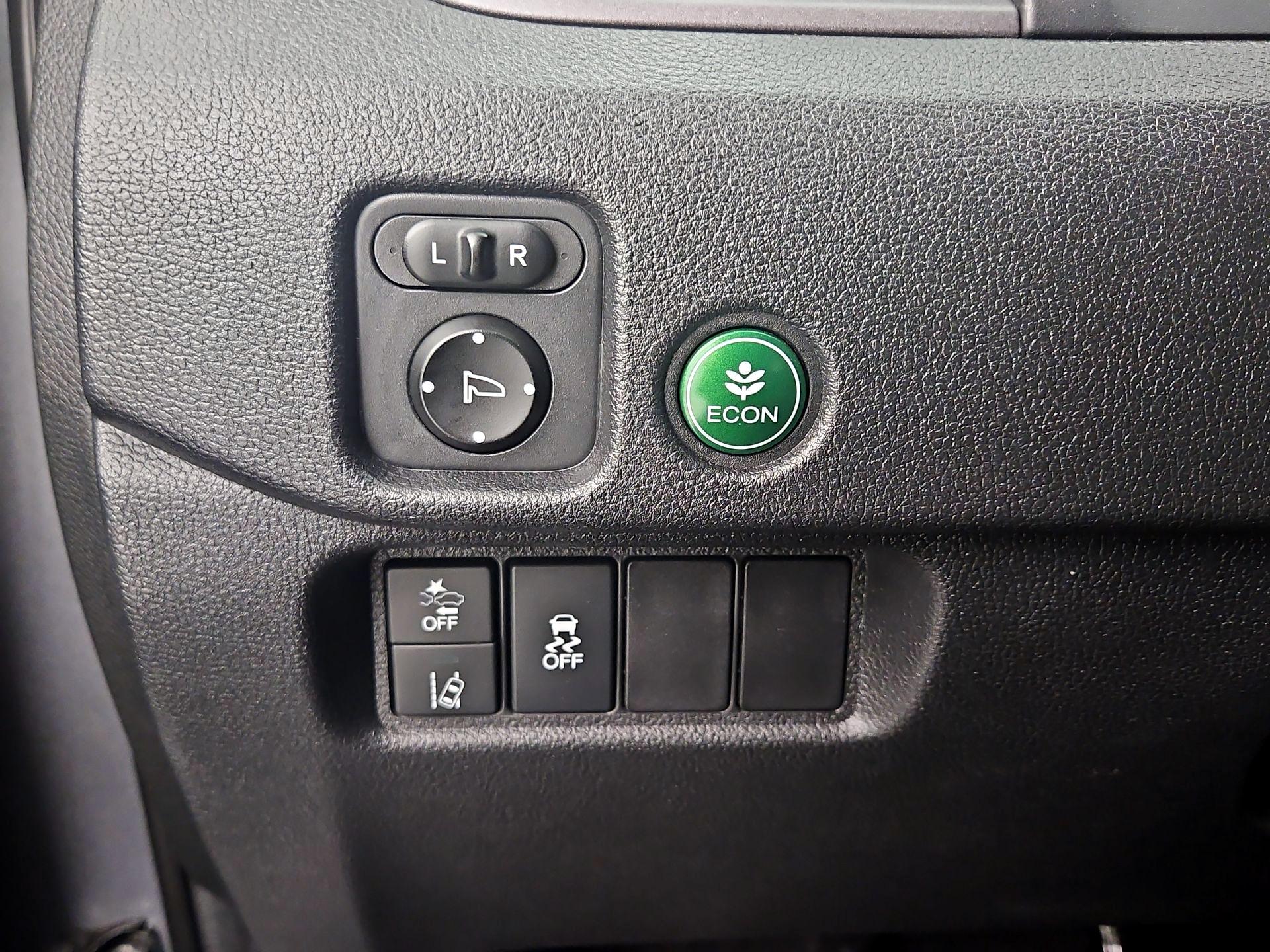 Thumbnail: 2019 Honda Passport - 13