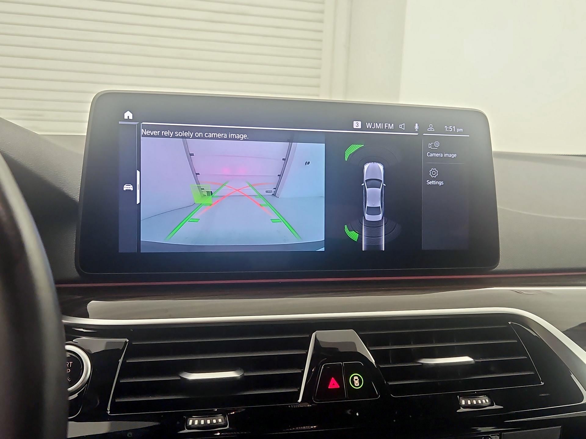 Thumbnail: 2023 BMW 5 Series - 15