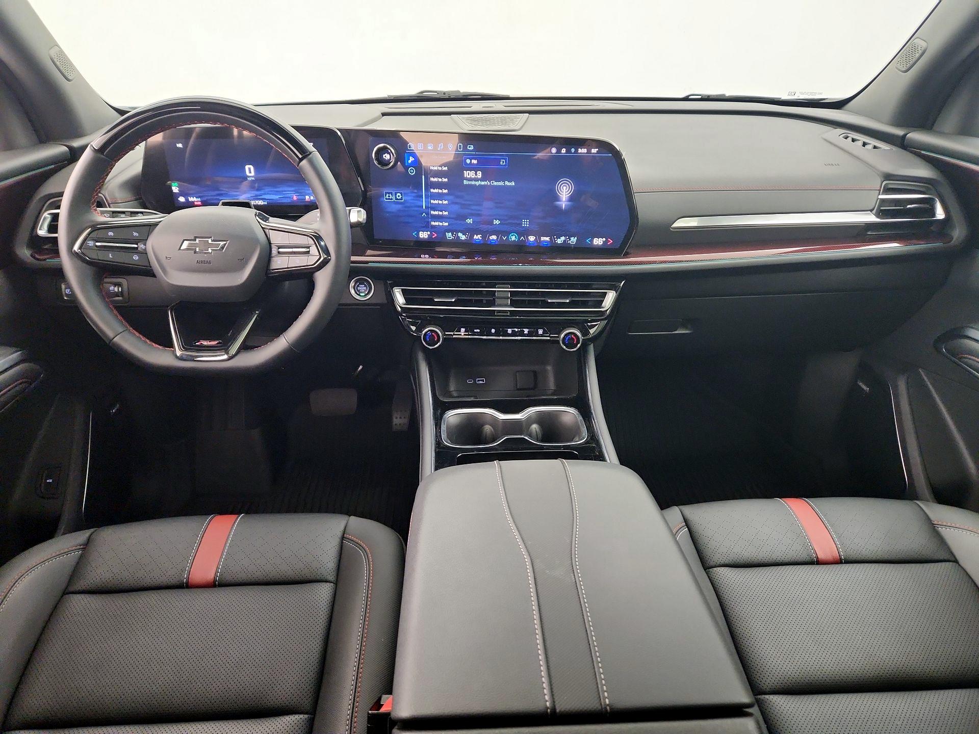 Thumbnail: 2024 Chevrolet Traverse - 9