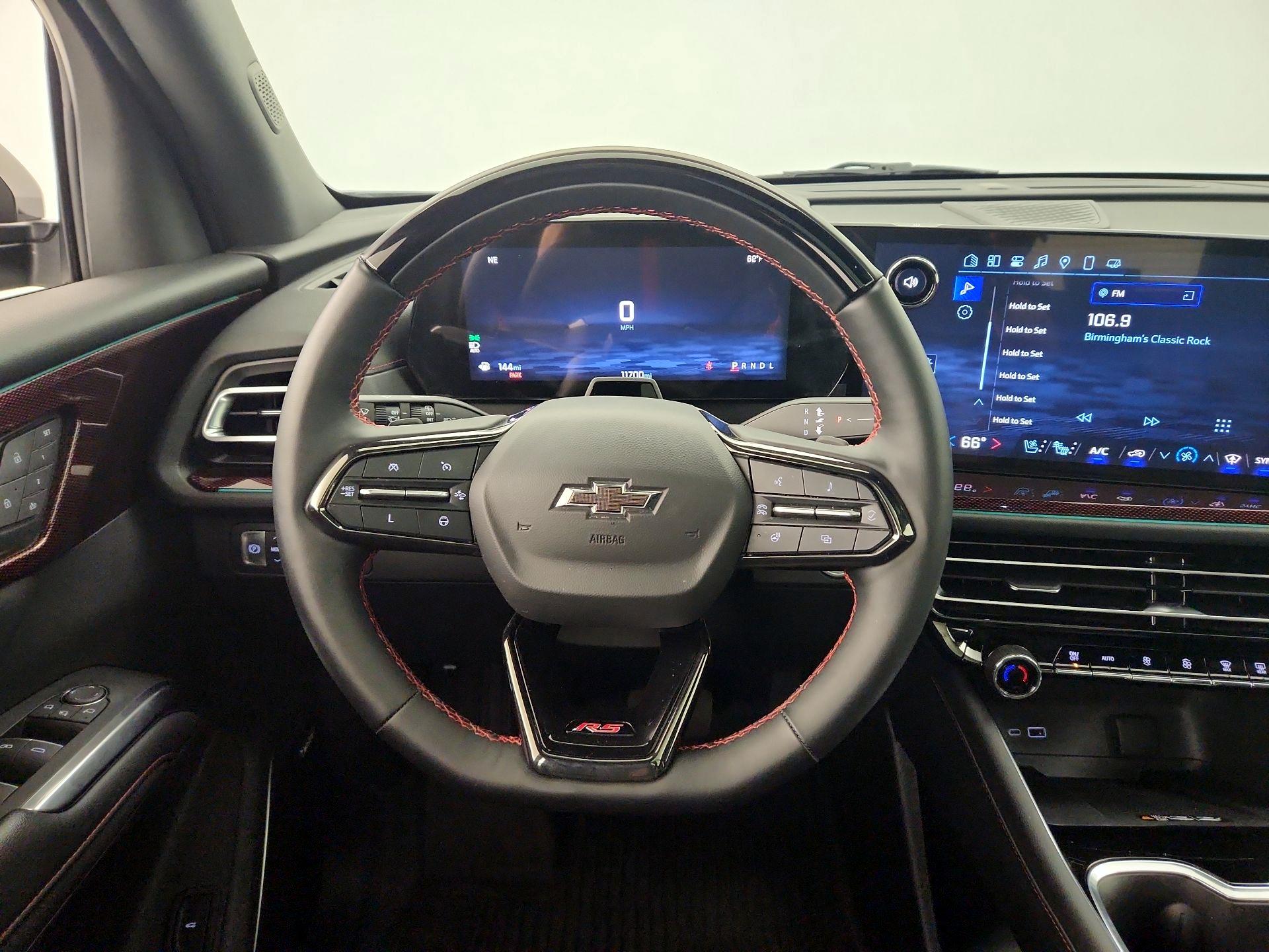 Thumbnail: 2024 Chevrolet Traverse - 10