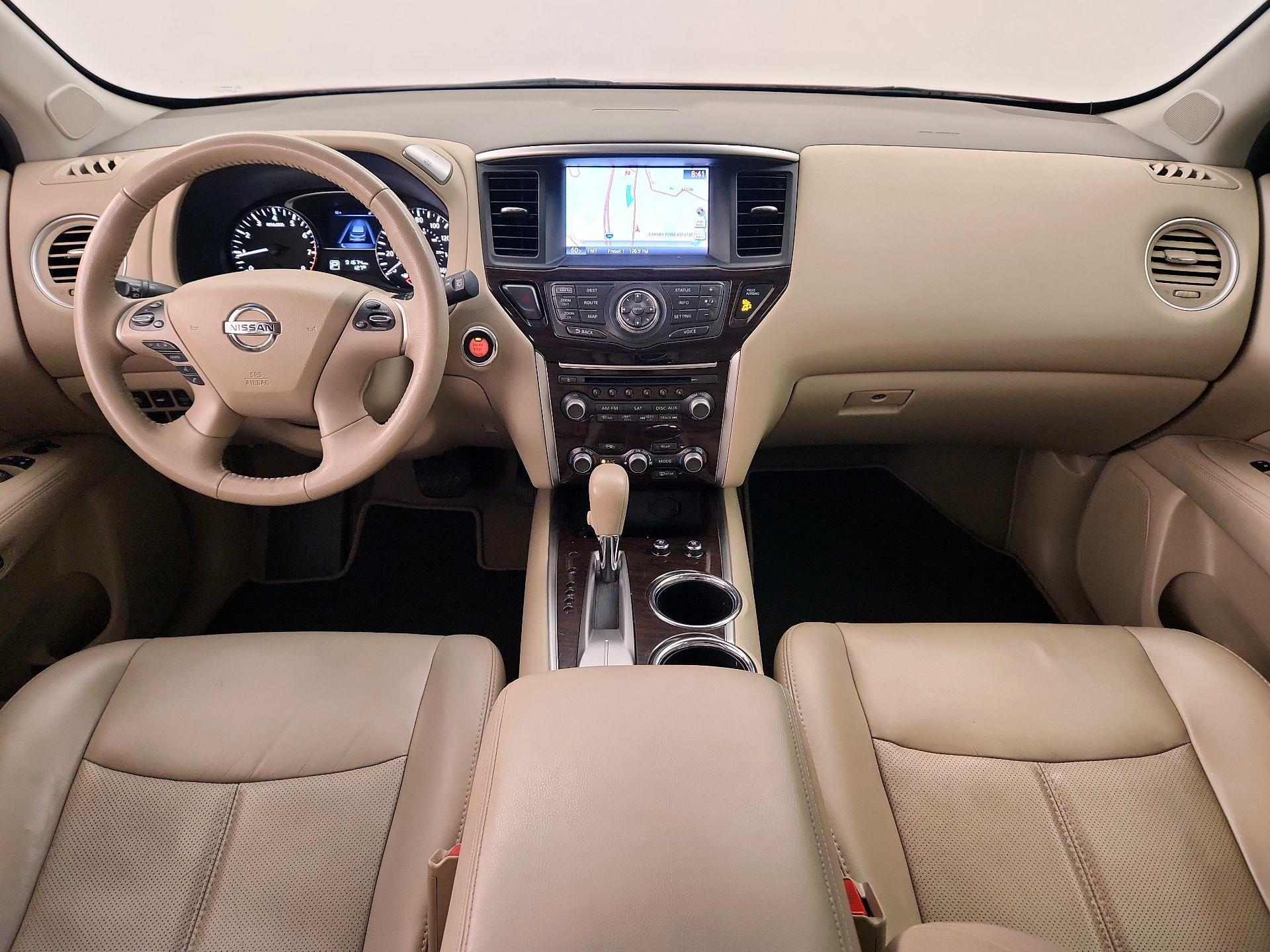 Thumbnail: 2015 Nissan Pathfinder - 9