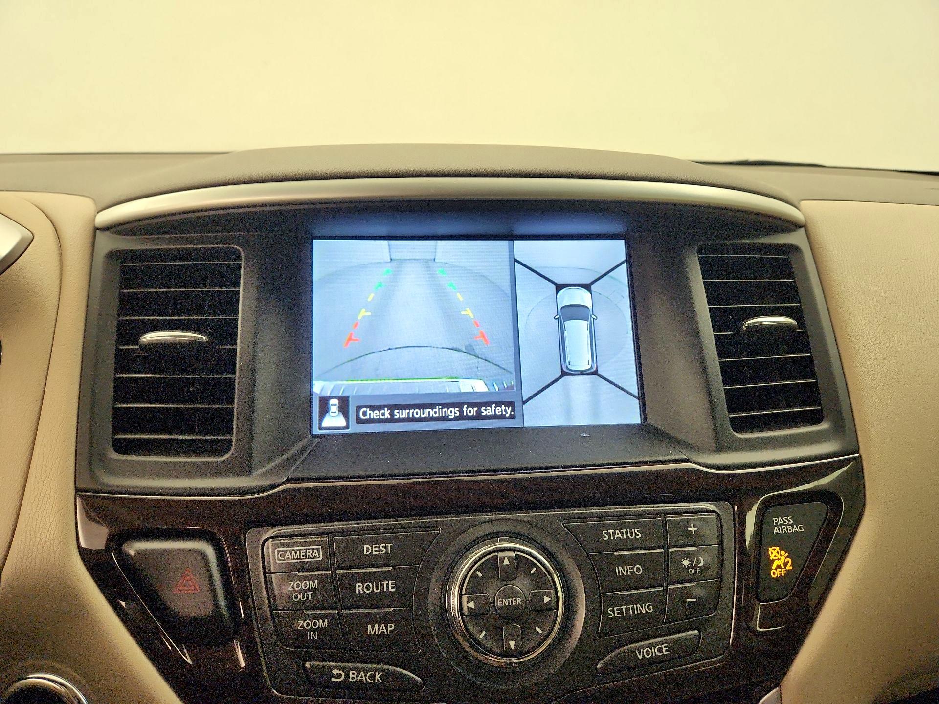 Thumbnail: 2015 Nissan Pathfinder - 15