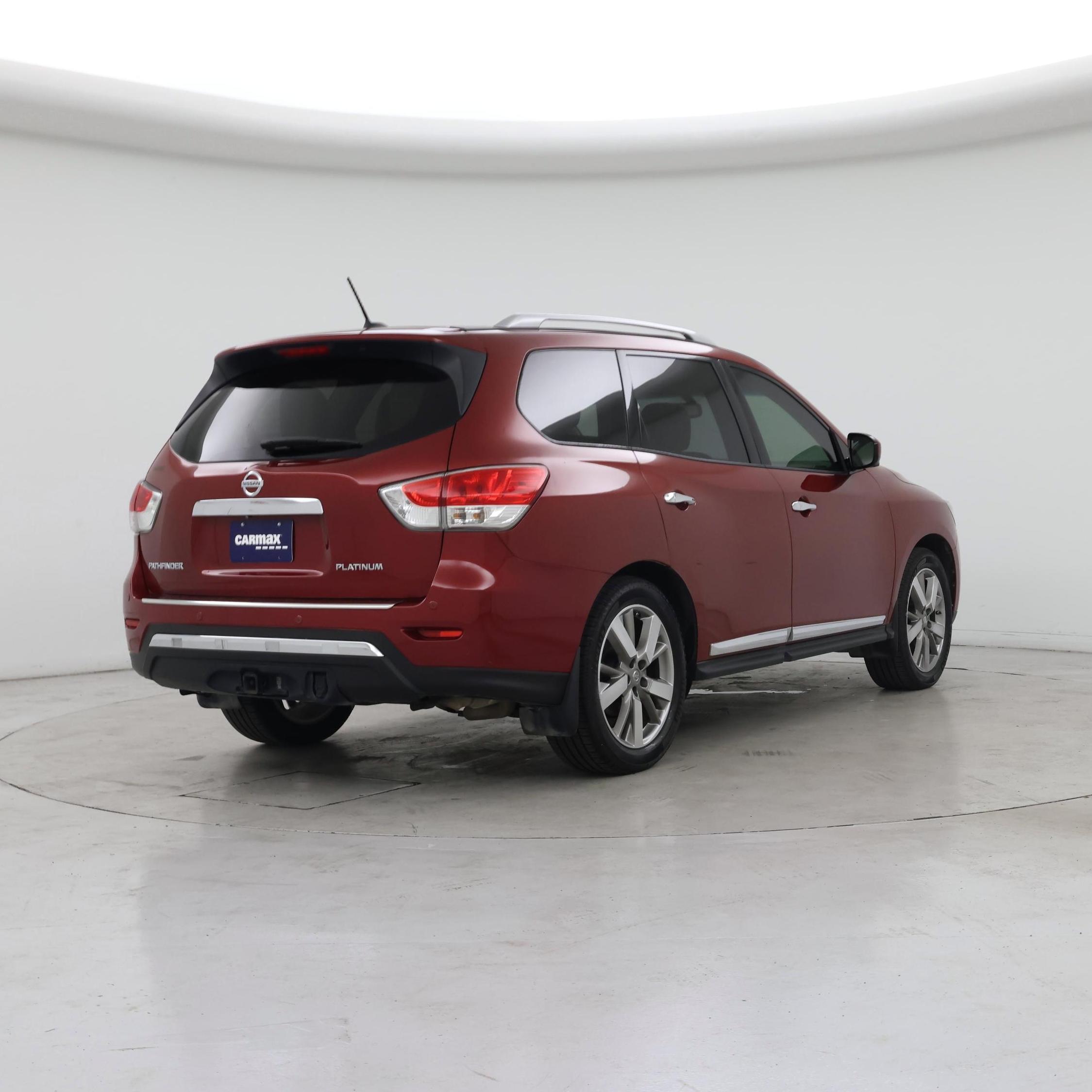 Thumbnail: 2015 Nissan Pathfinder - 8