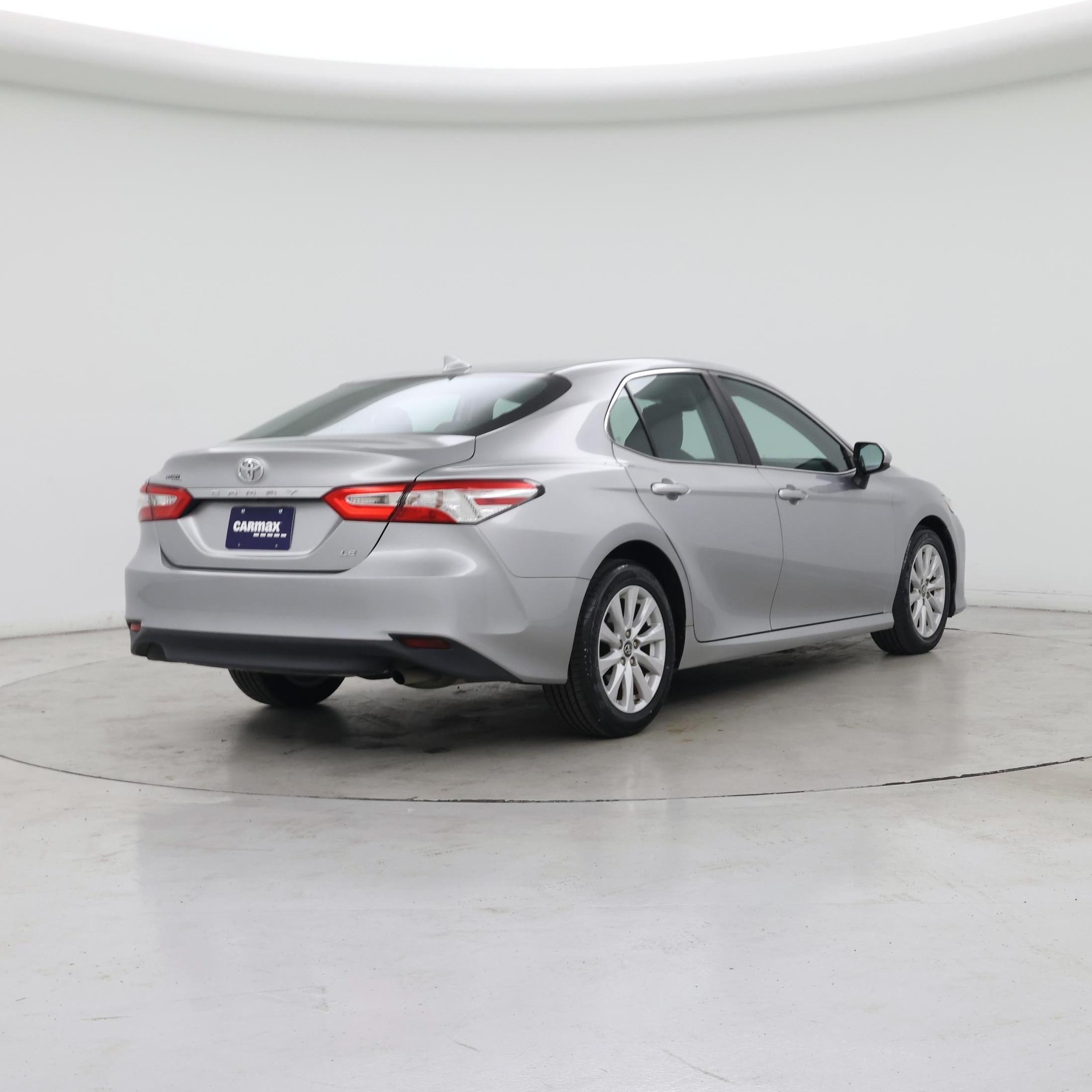 Thumbnail: 2019 Toyota Camry - 8