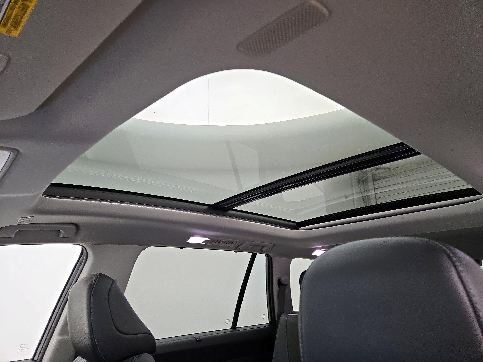 Thumbnail: 2024 Toyota Grand Highlander - 19