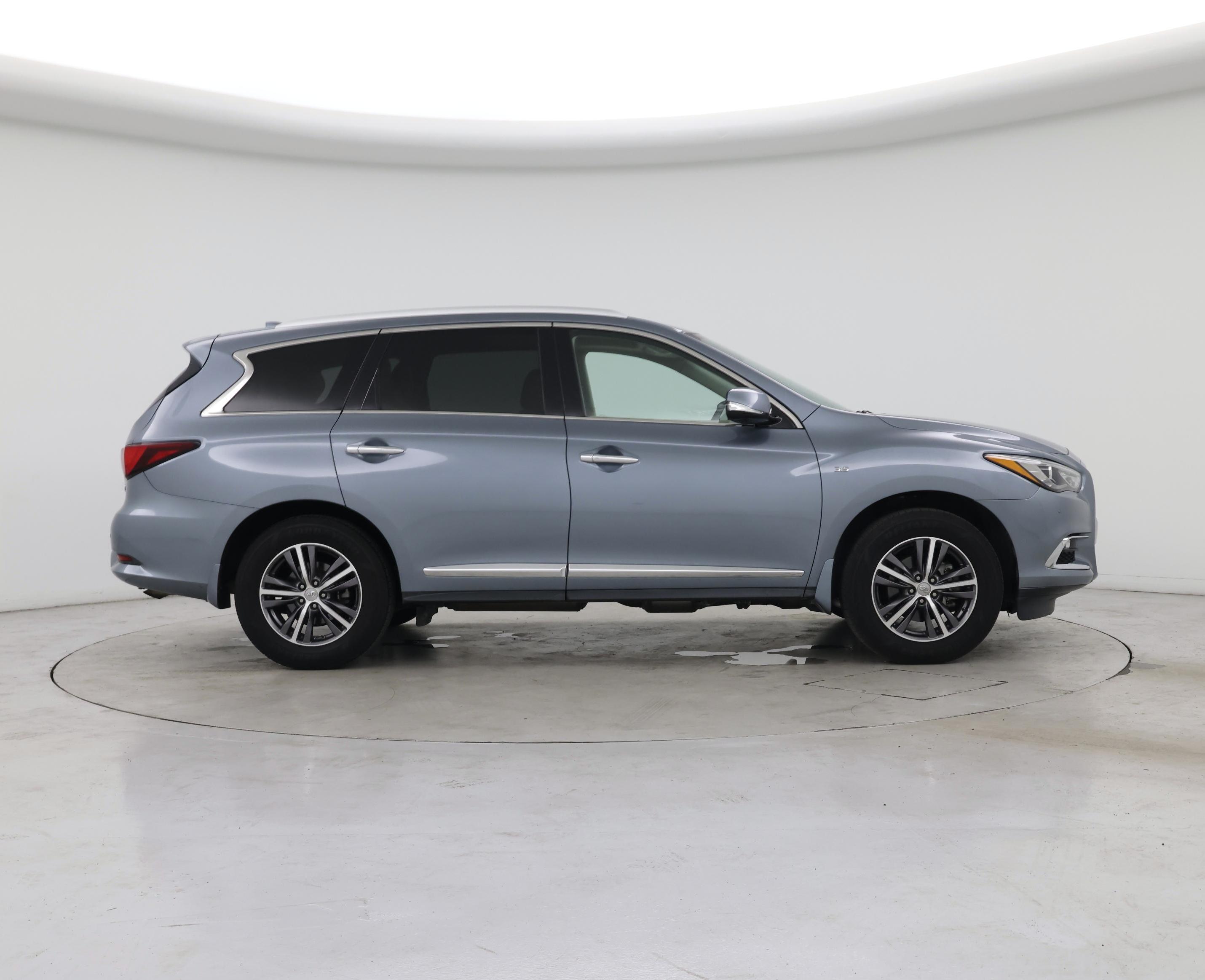Thumbnail: 2018 INFINITI QX60 - 7