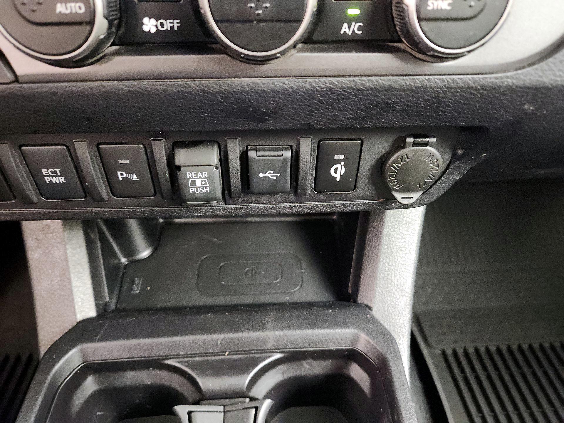 Thumbnail: 2023 Toyota Tacoma - 18