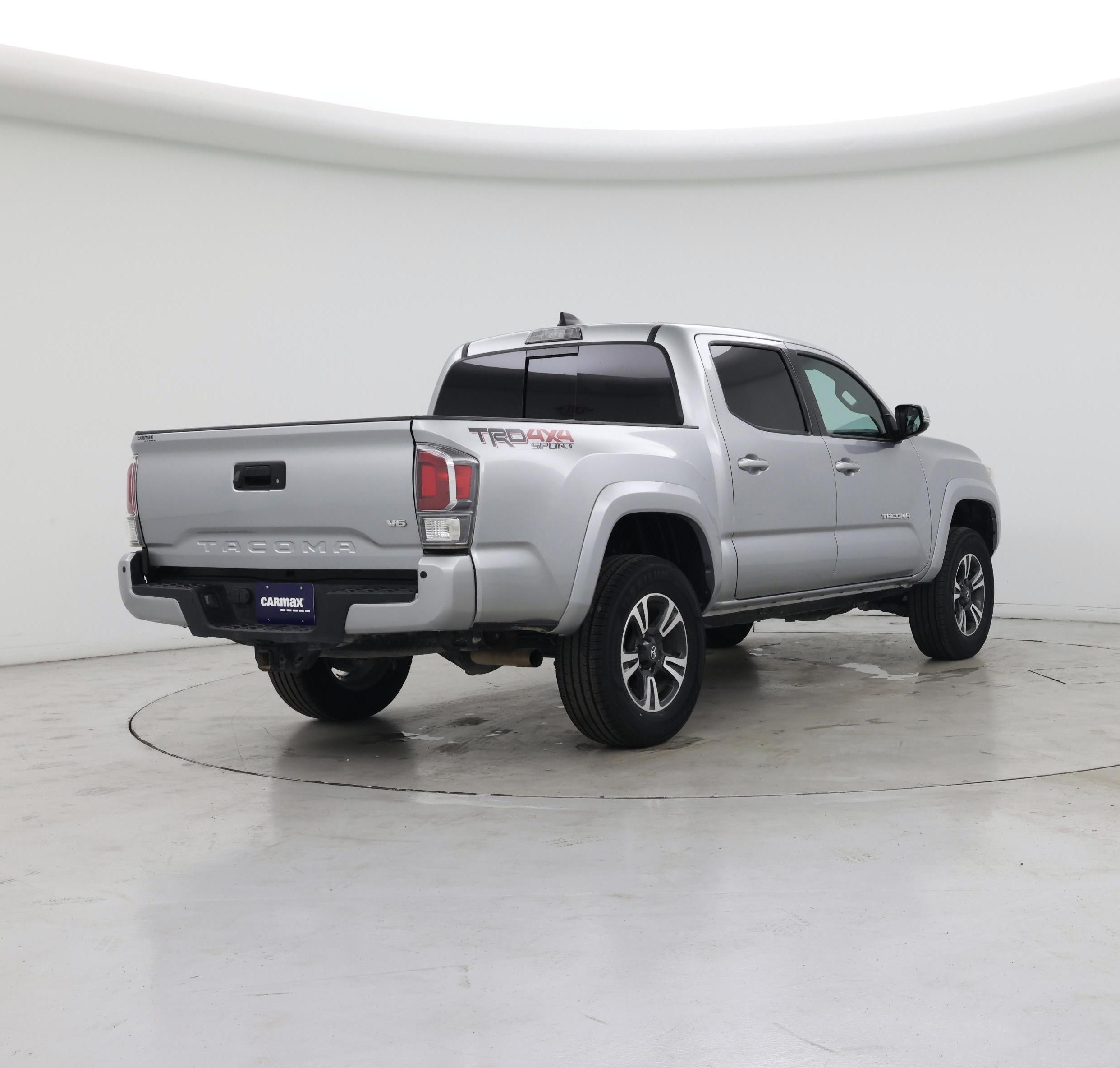 Thumbnail: 2023 Toyota Tacoma - 8