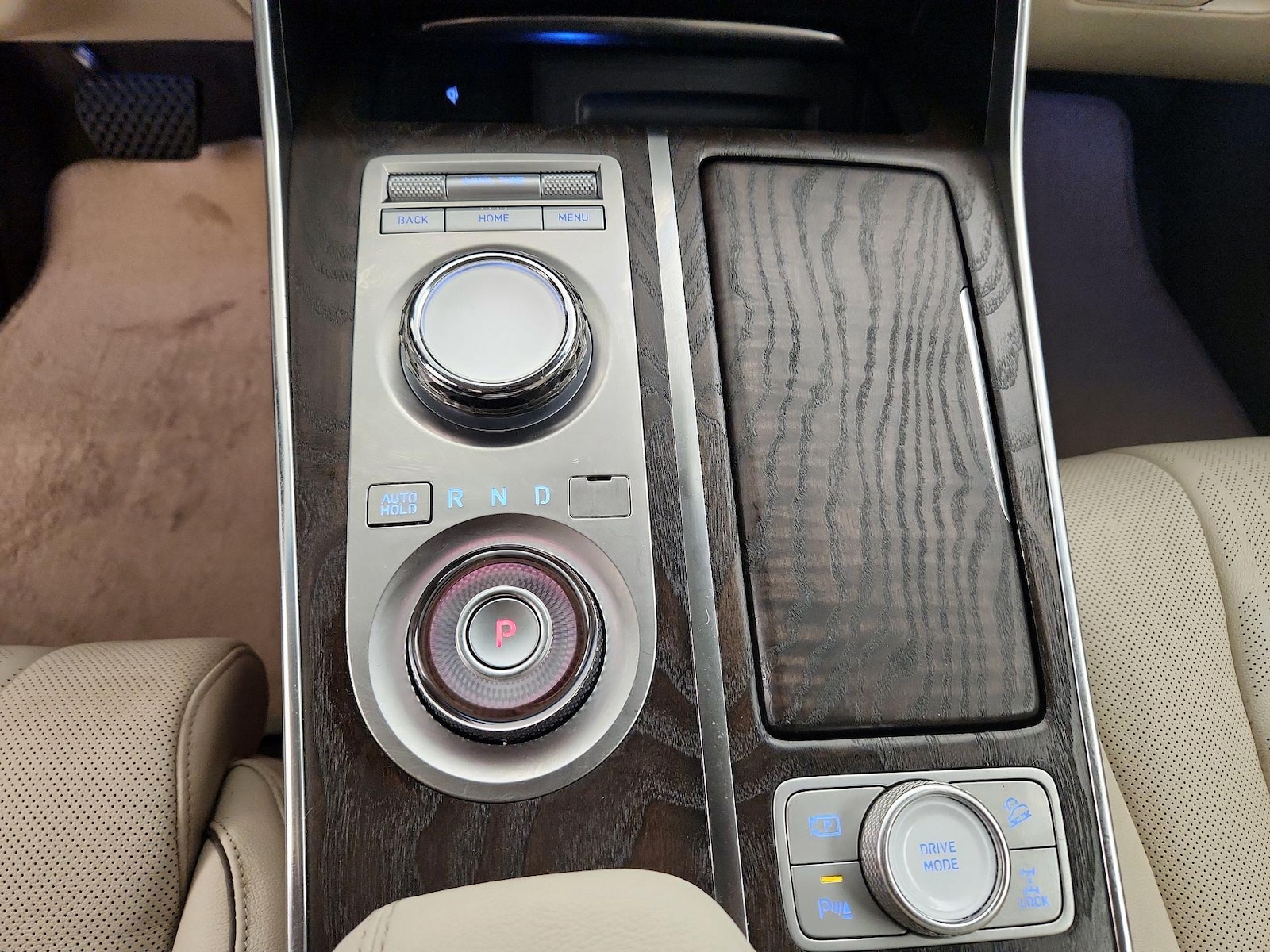 2024 GENESIS GV80 Standard - Photo 19