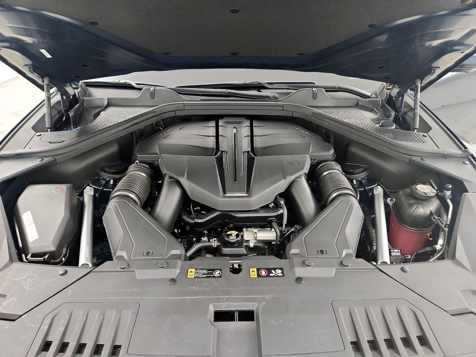 2024 GENESIS GV80 Standard - Photo 26