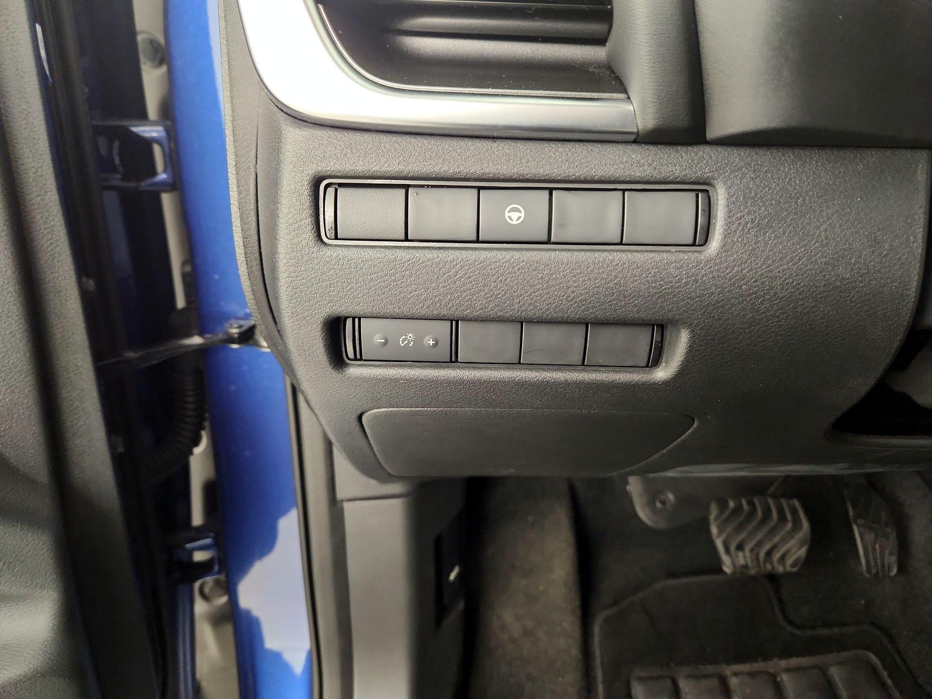 Thumbnail: 2022 Nissan Rogue - 13