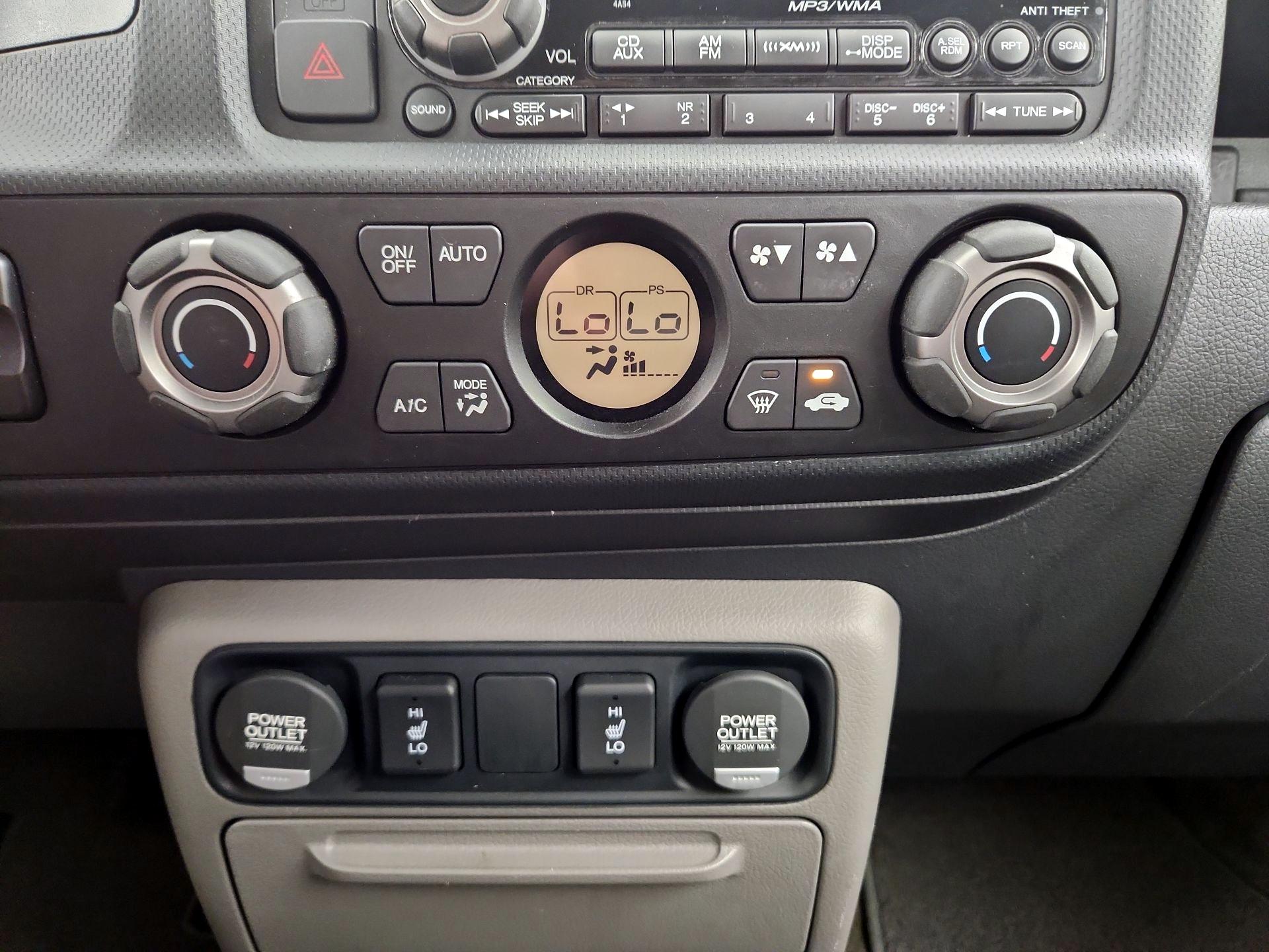 Thumbnail: 2014 Honda Ridgeline - 17