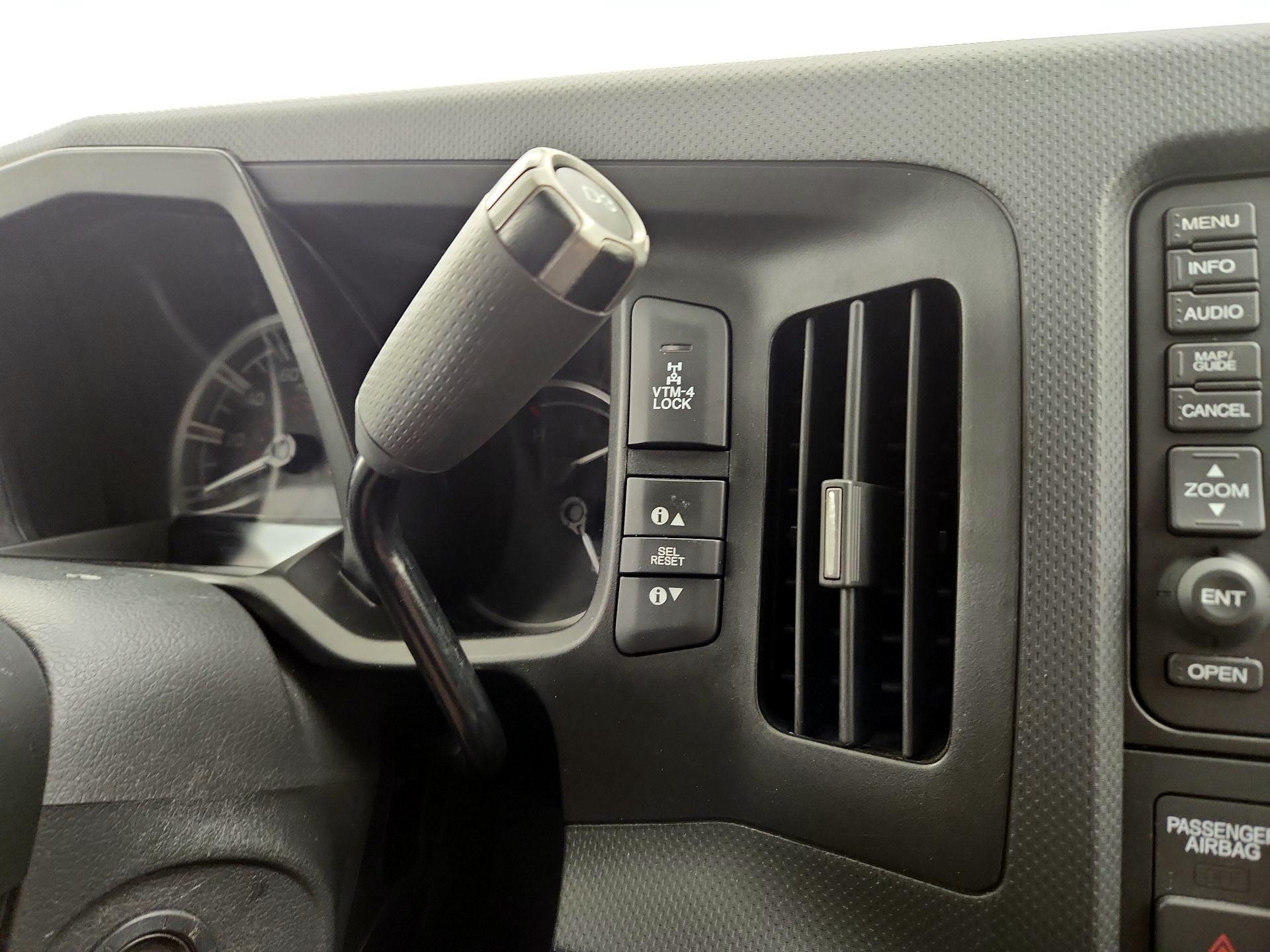 Thumbnail: 2014 Honda Ridgeline - 18