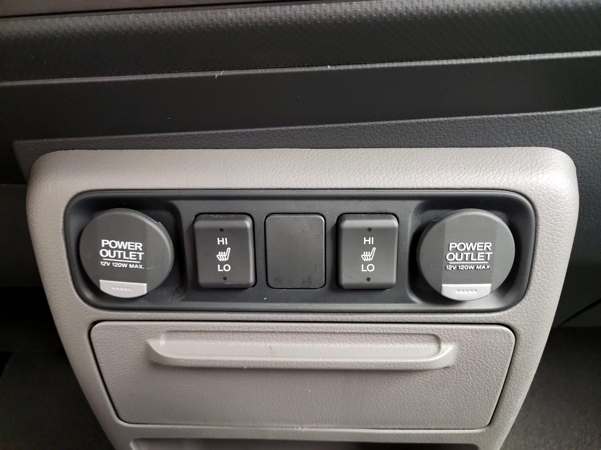 Thumbnail: 2014 Honda Ridgeline - 19