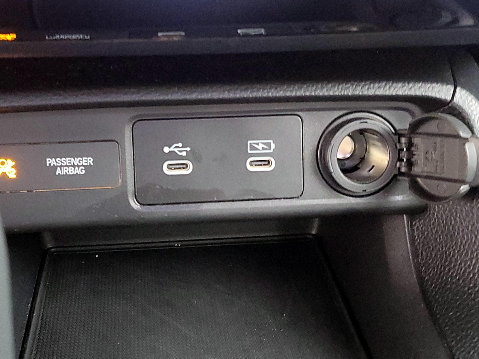 2025 Honda Civic Hatchback Sport - Photo 19