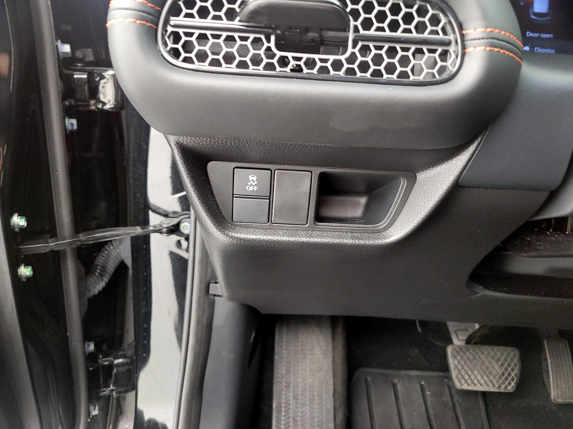 Thumbnail: 2025 Honda HR-V - 13