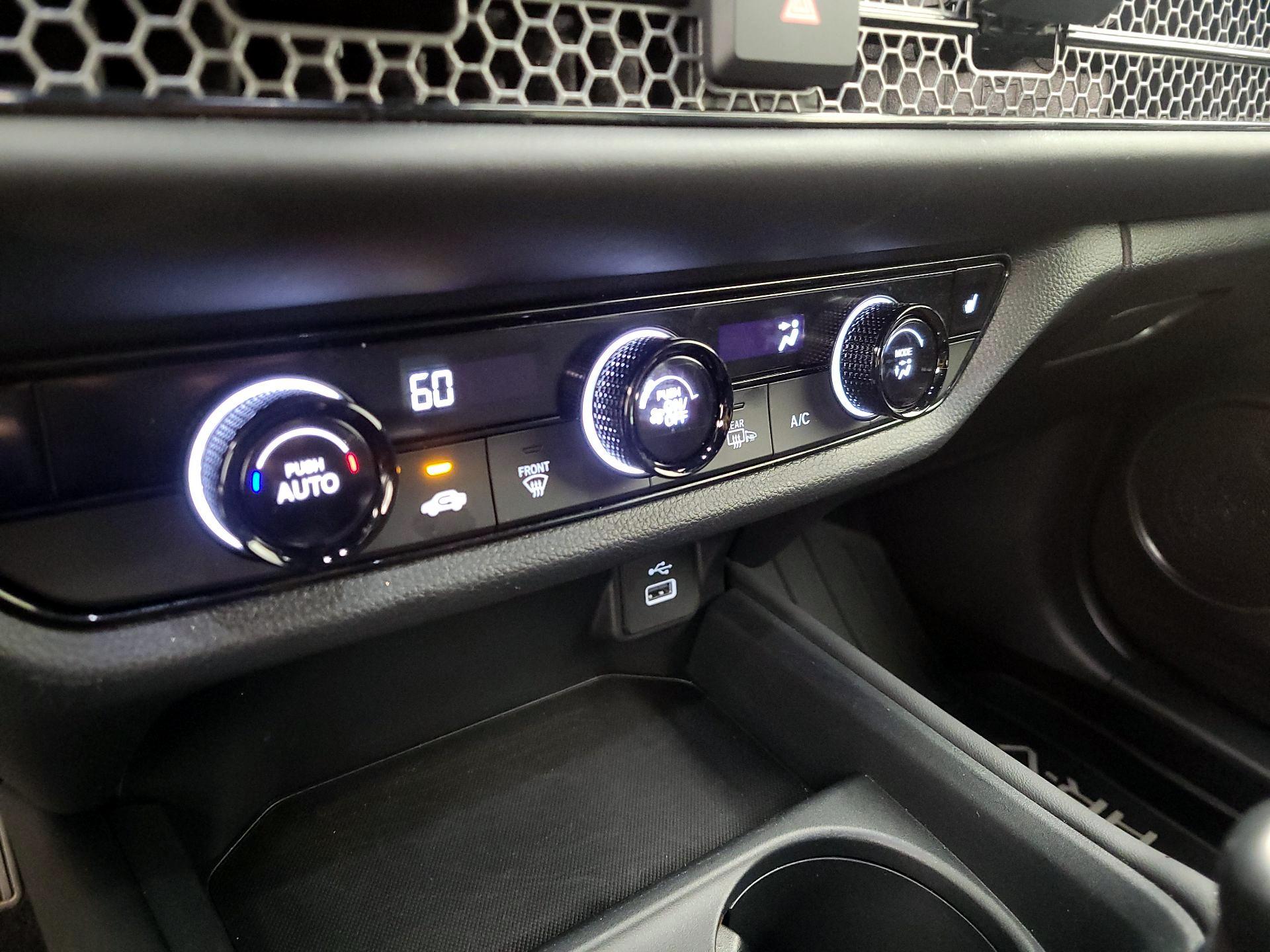 Thumbnail: 2025 Honda HR-V - 16