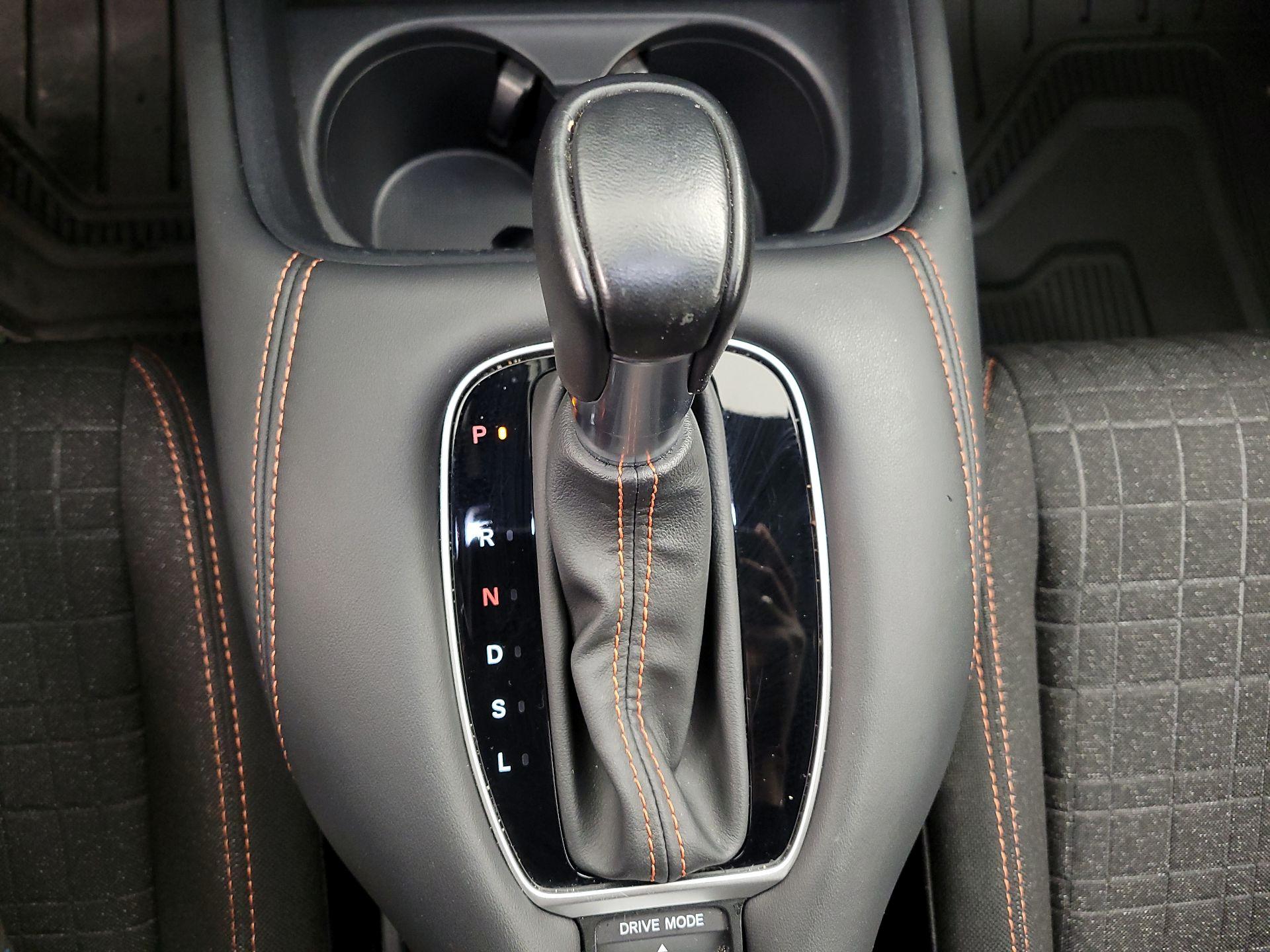 Thumbnail: 2025 Honda HR-V - 17