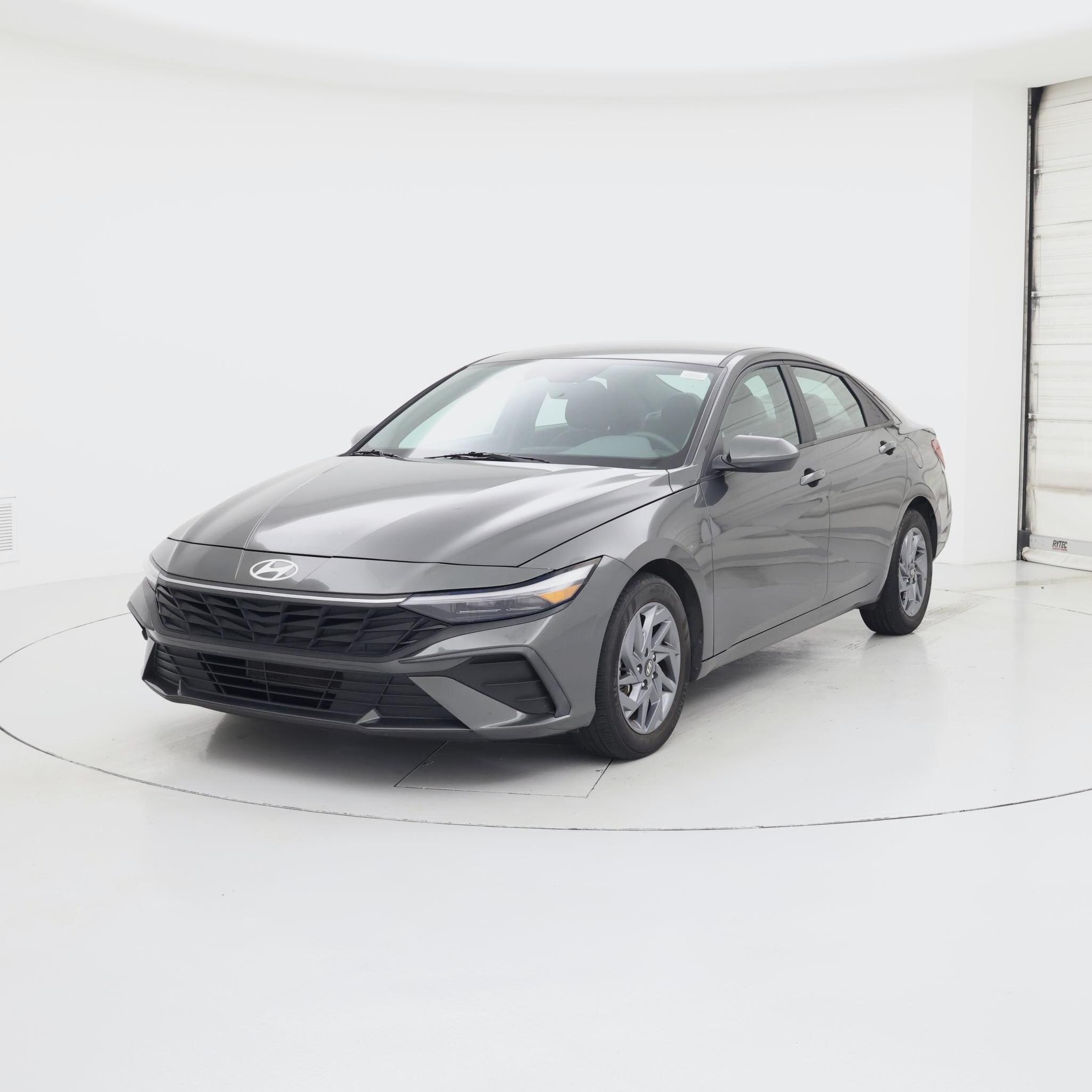 Thumbnail: 2024 Hyundai Elantra - 4