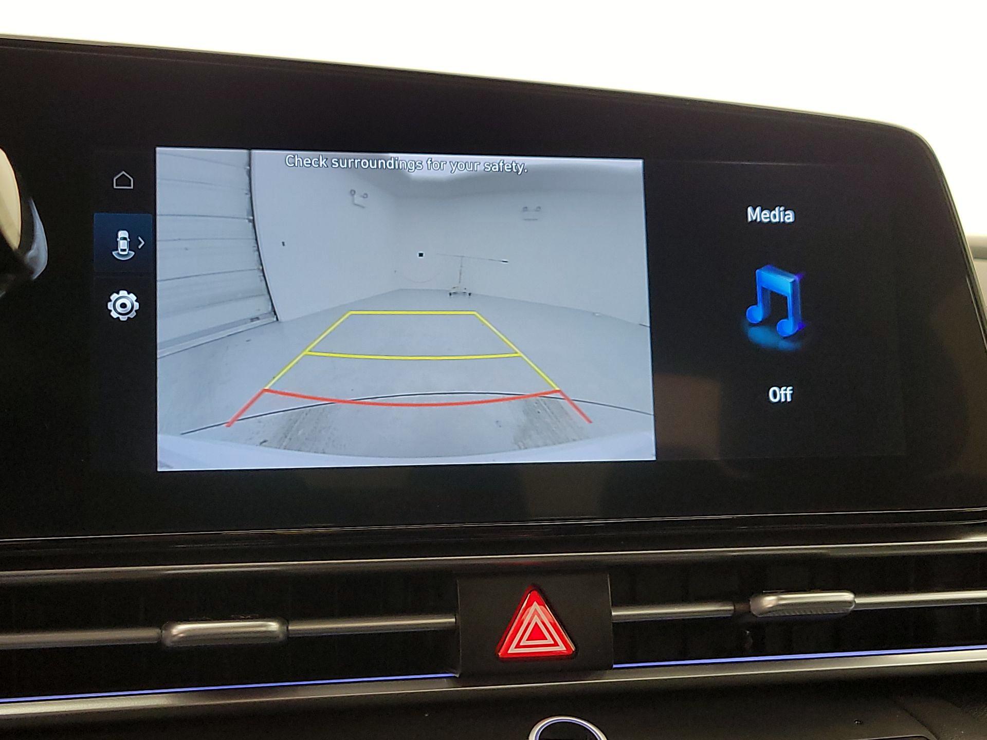 Thumbnail: 2025 Hyundai Elantra - 14