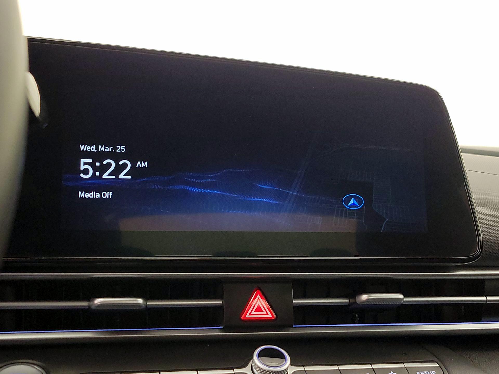 Thumbnail: 2025 Hyundai Elantra - 15